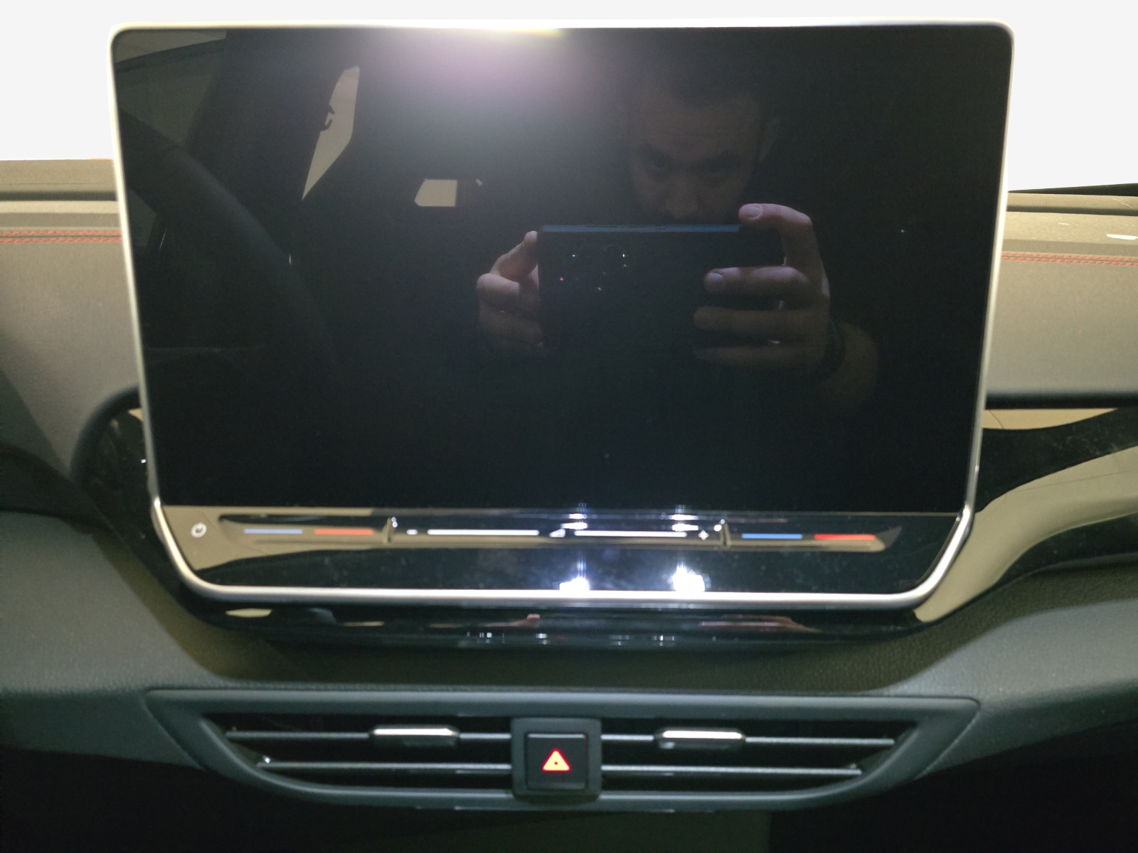 VW ID.4 GTX United 77 kWh 4Motion-image-11