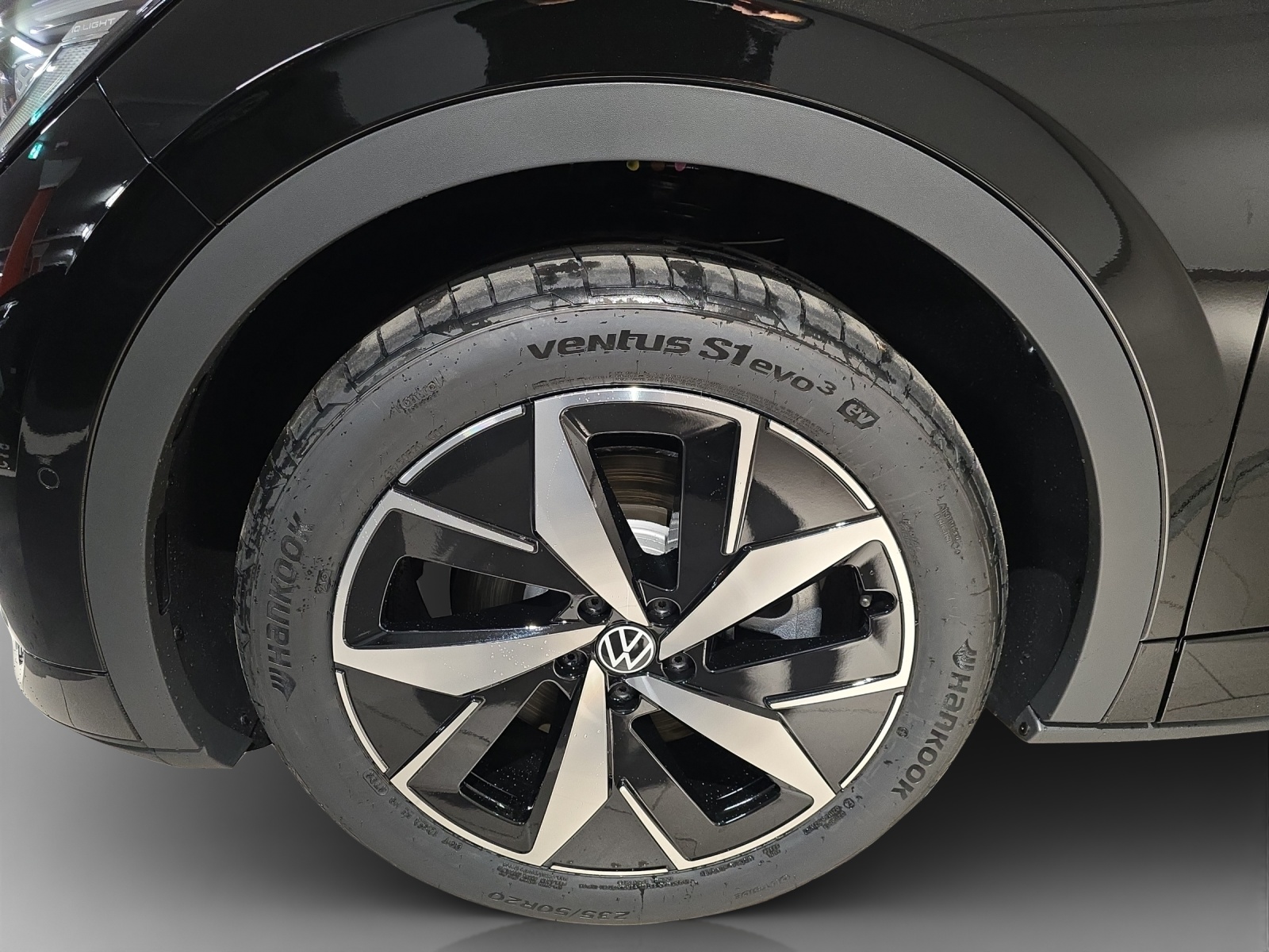 VW ID.4 GTX United 77 kWh 4Motion-image-16