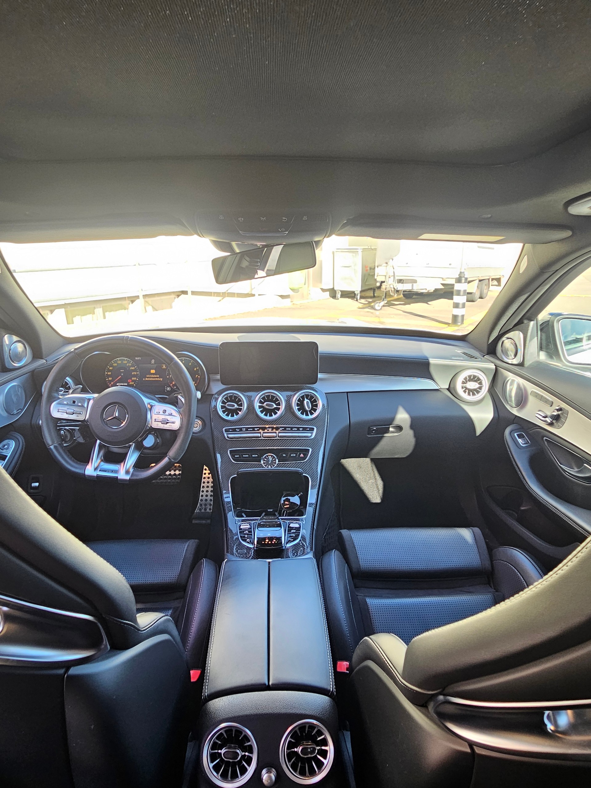 MERCEDES-BENZ C 63 S AMG-image-10