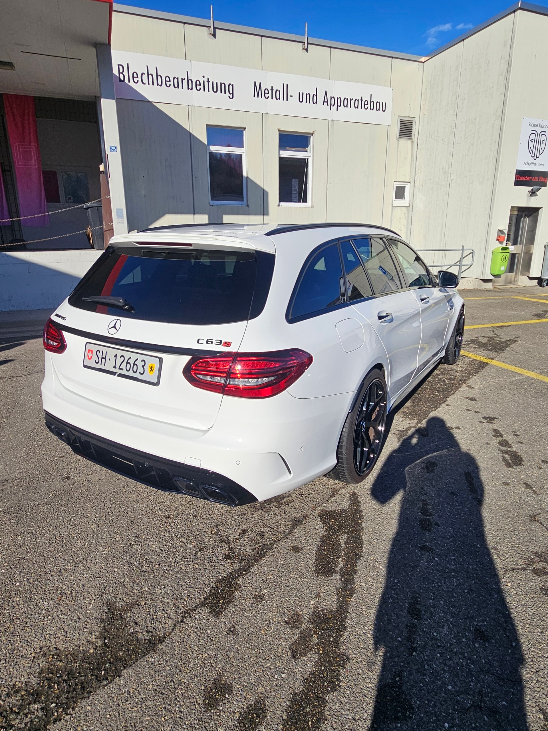 MERCEDES-BENZ C 63 S AMG-image-7