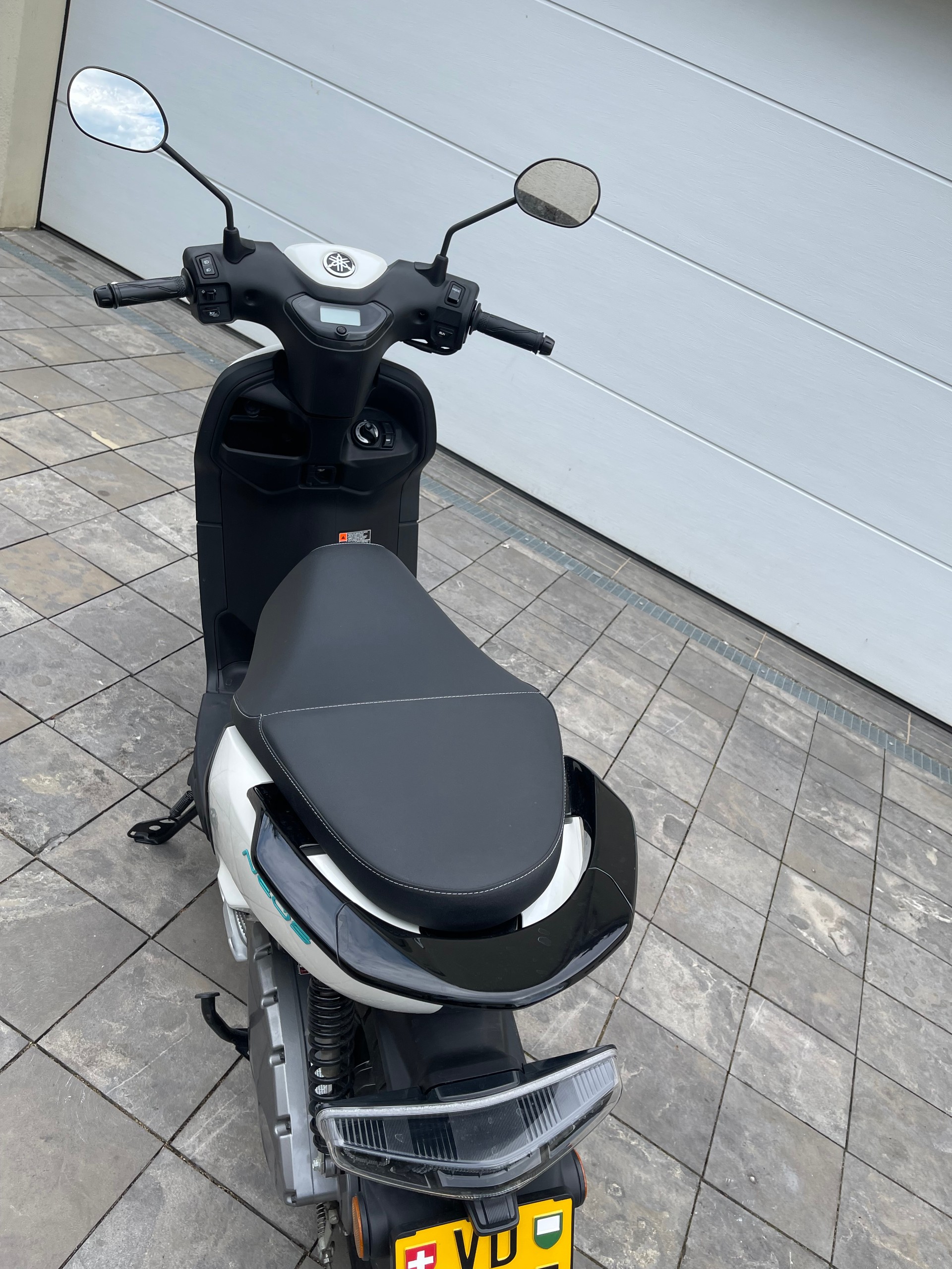 YAMAHA Neo's EV-image-2