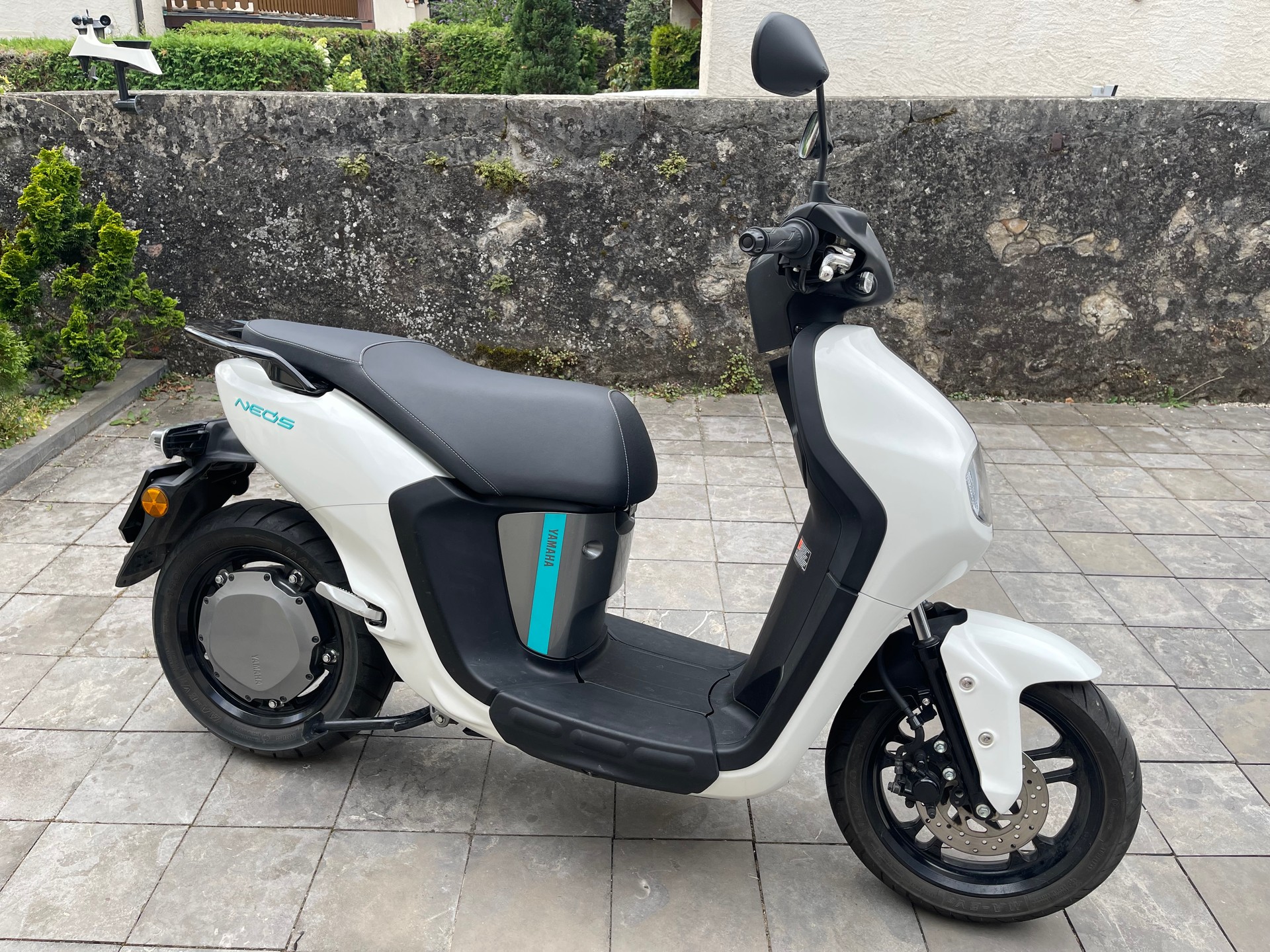 YAMAHA Neo's EV