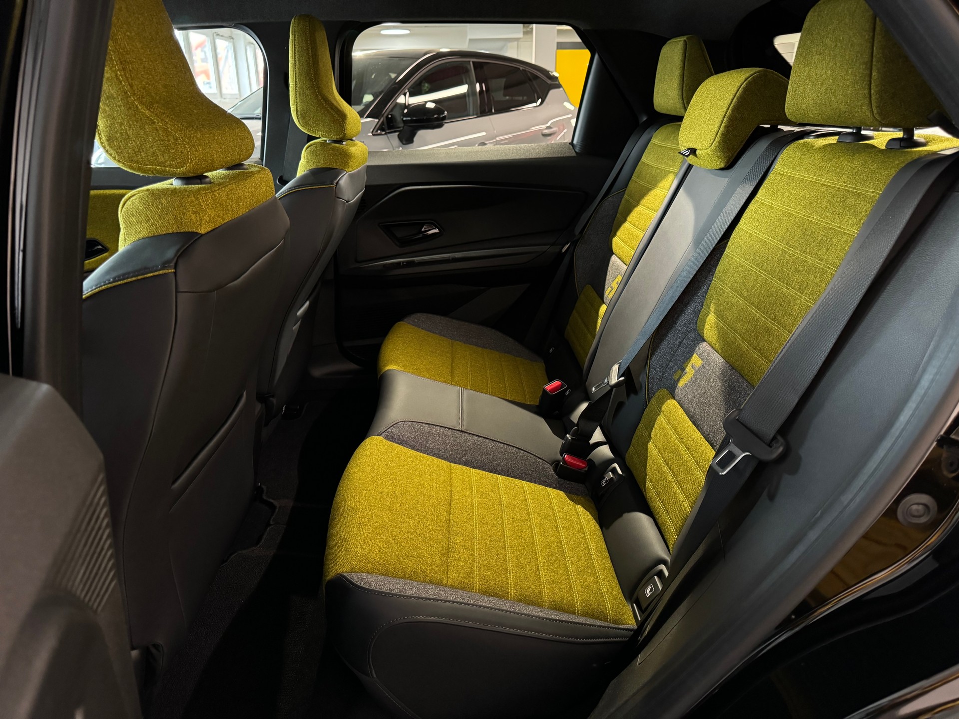 RENAULT R5 E-TECH 100% ELECTRIC iconic five 150PS Comfort Range-image-11