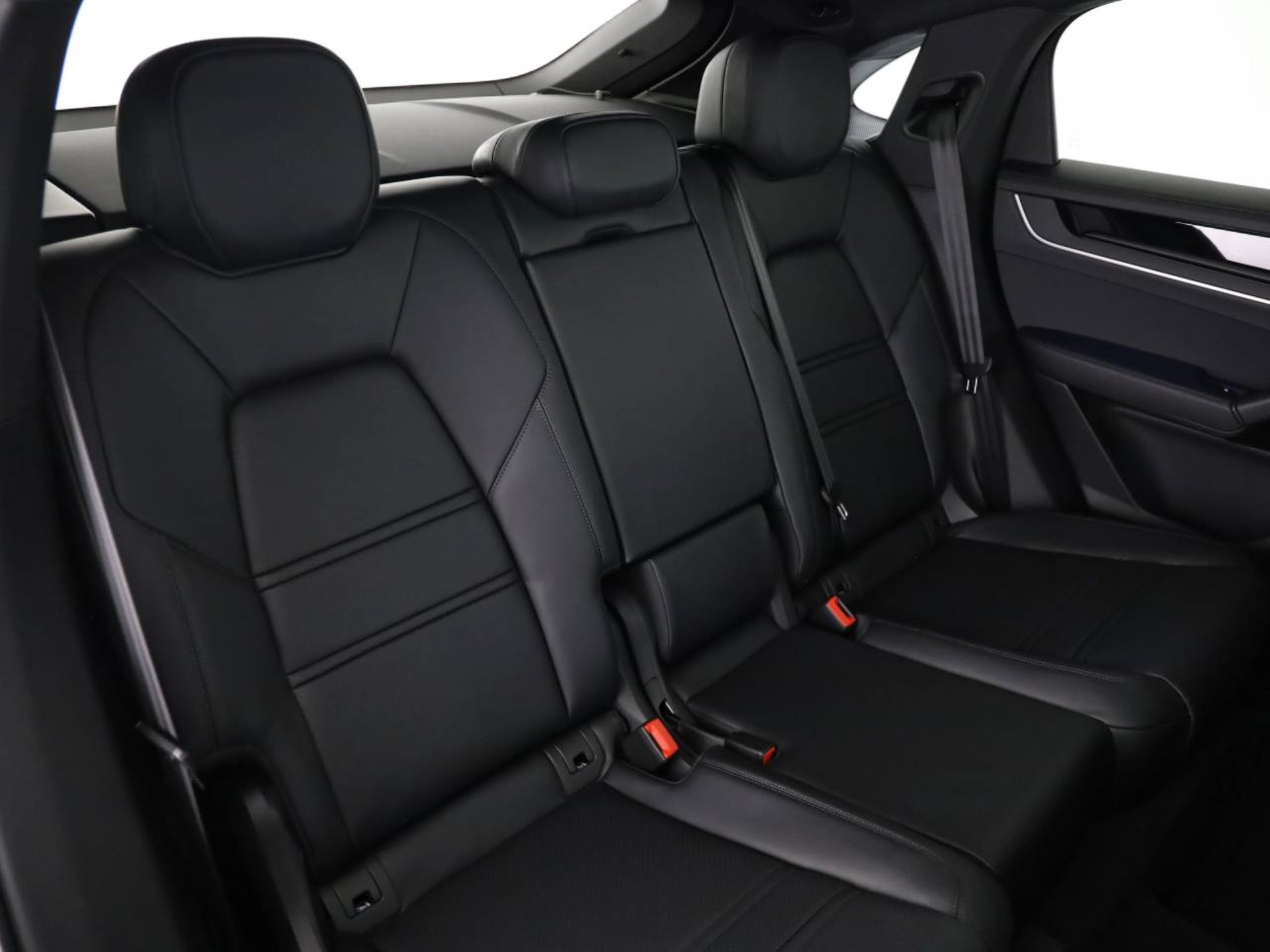 PORSCHE Cayenne E-Hybrid Coupé-image-18