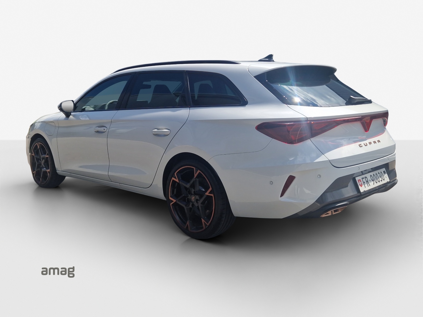 CUPRA LEON ST 1.5 e-HYBRID pHEV VZ DSG-image-2