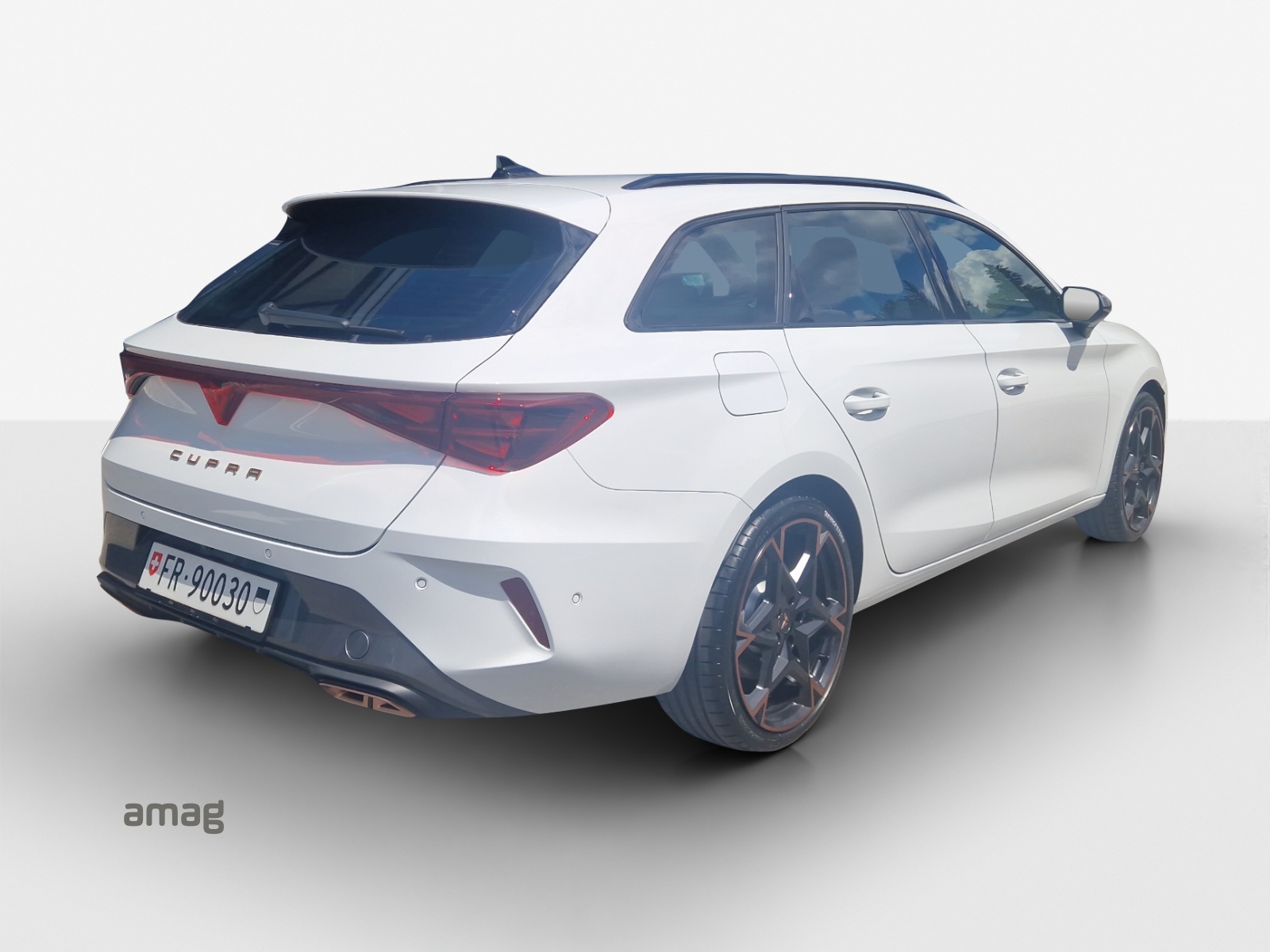 CUPRA LEON ST 1.5 e-HYBRID pHEV VZ DSG-image-4