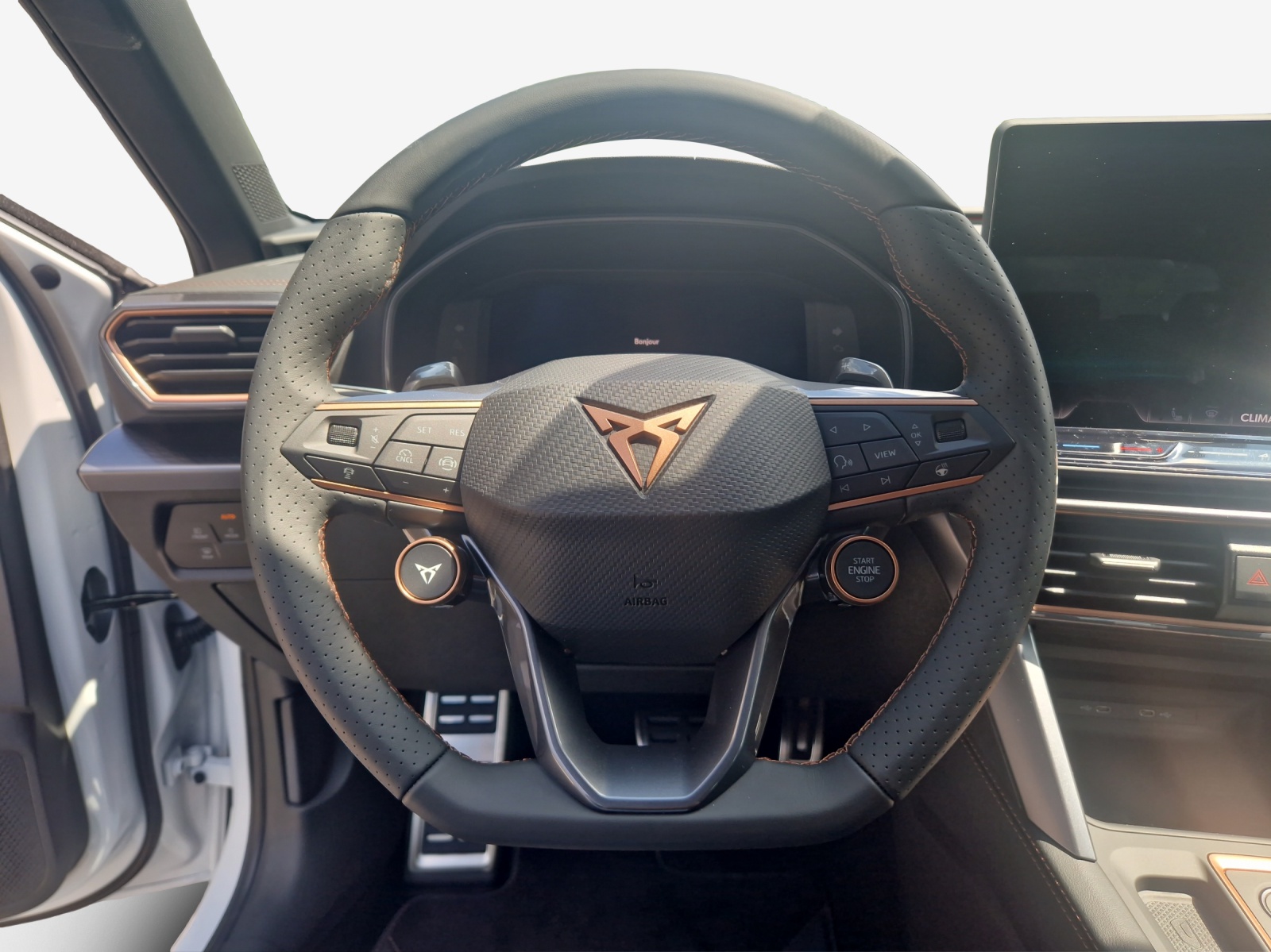 CUPRA LEON ST 1.5 e-HYBRID pHEV VZ DSG-image-9