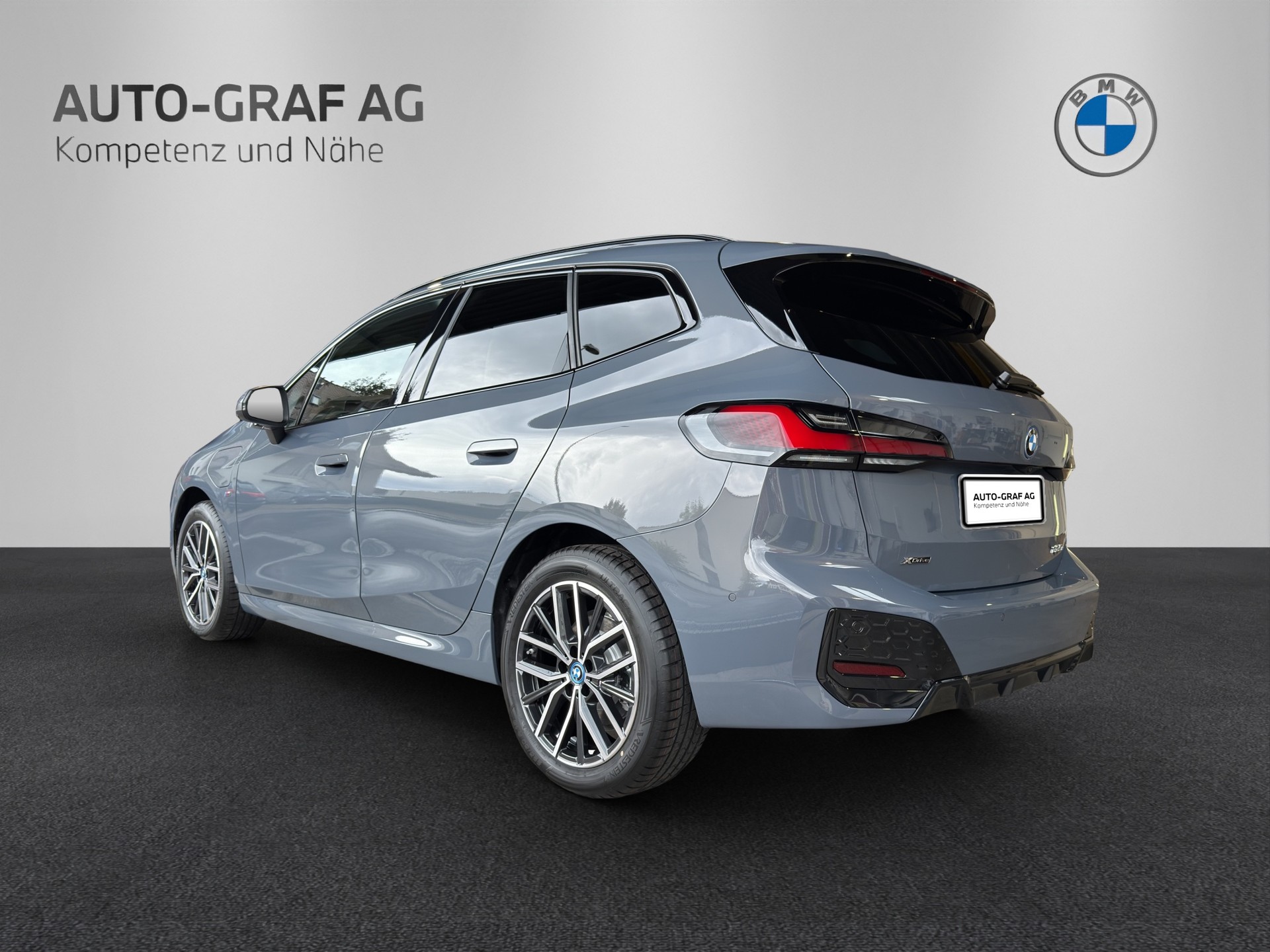 BMW 225e xDrive Active Tourer M Sport-image-2