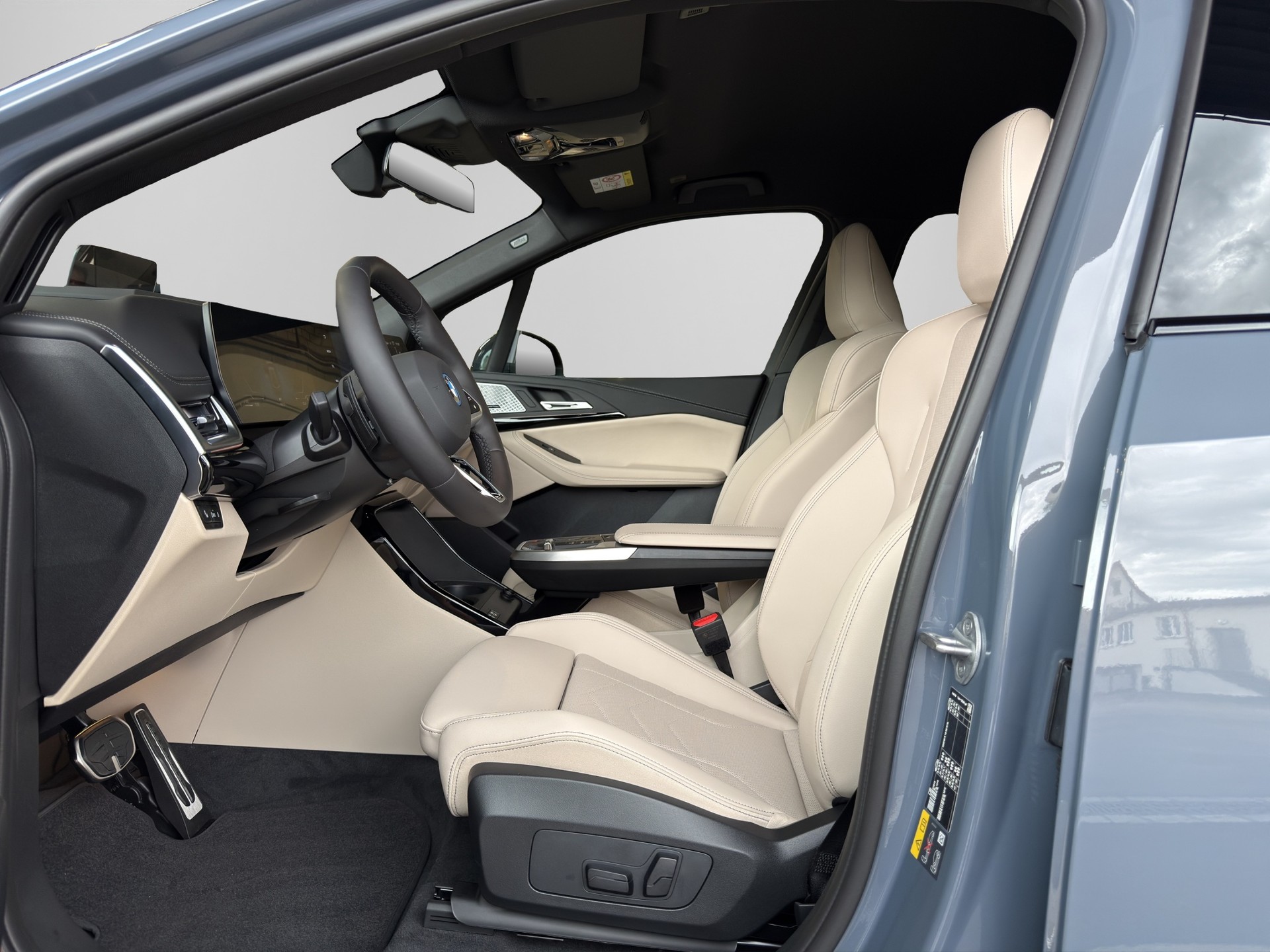 BMW 225e xDrive Active Tourer M Sport-image-11