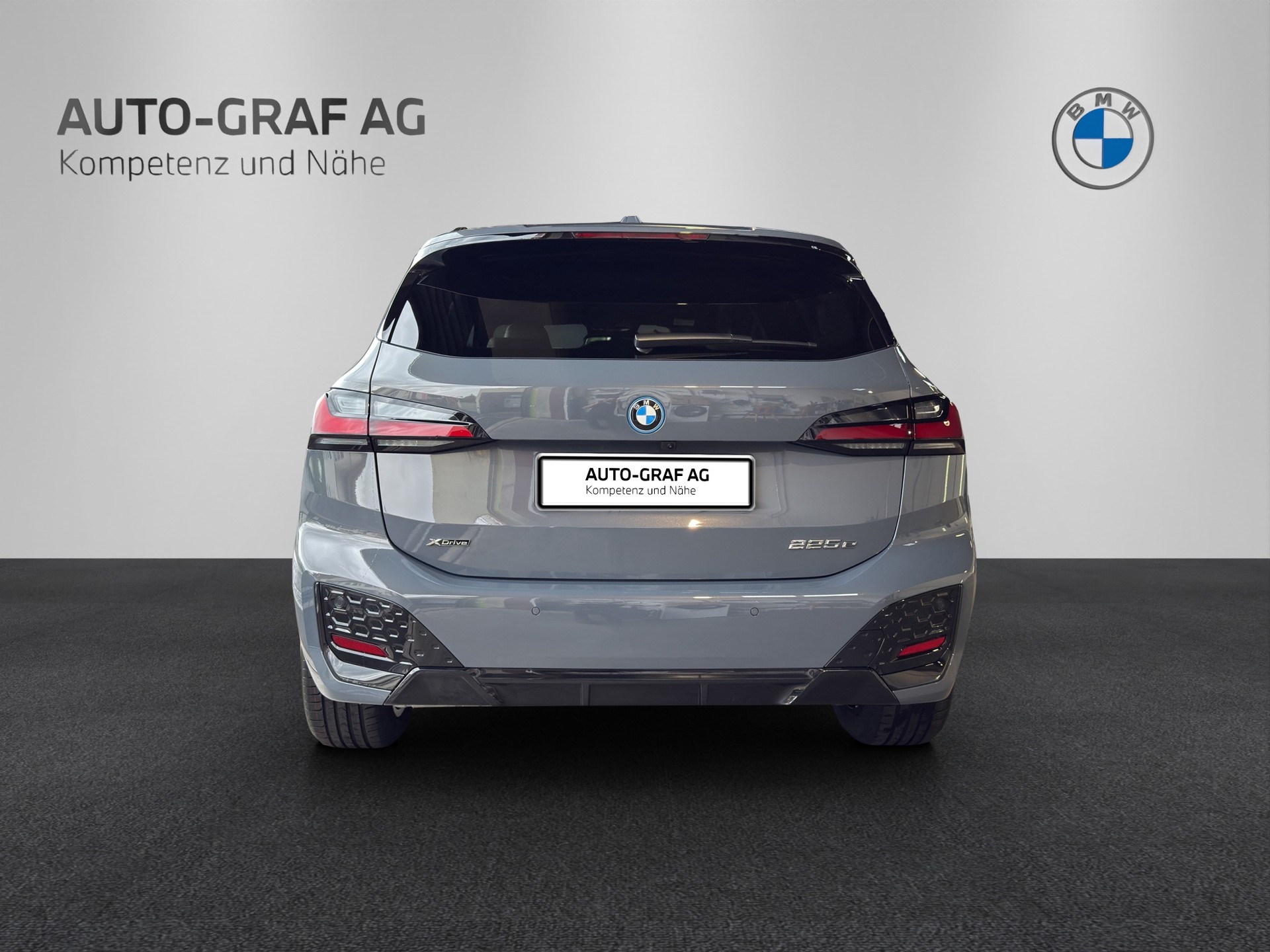 BMW 225e xDrive Active Tourer M Sport-image-3