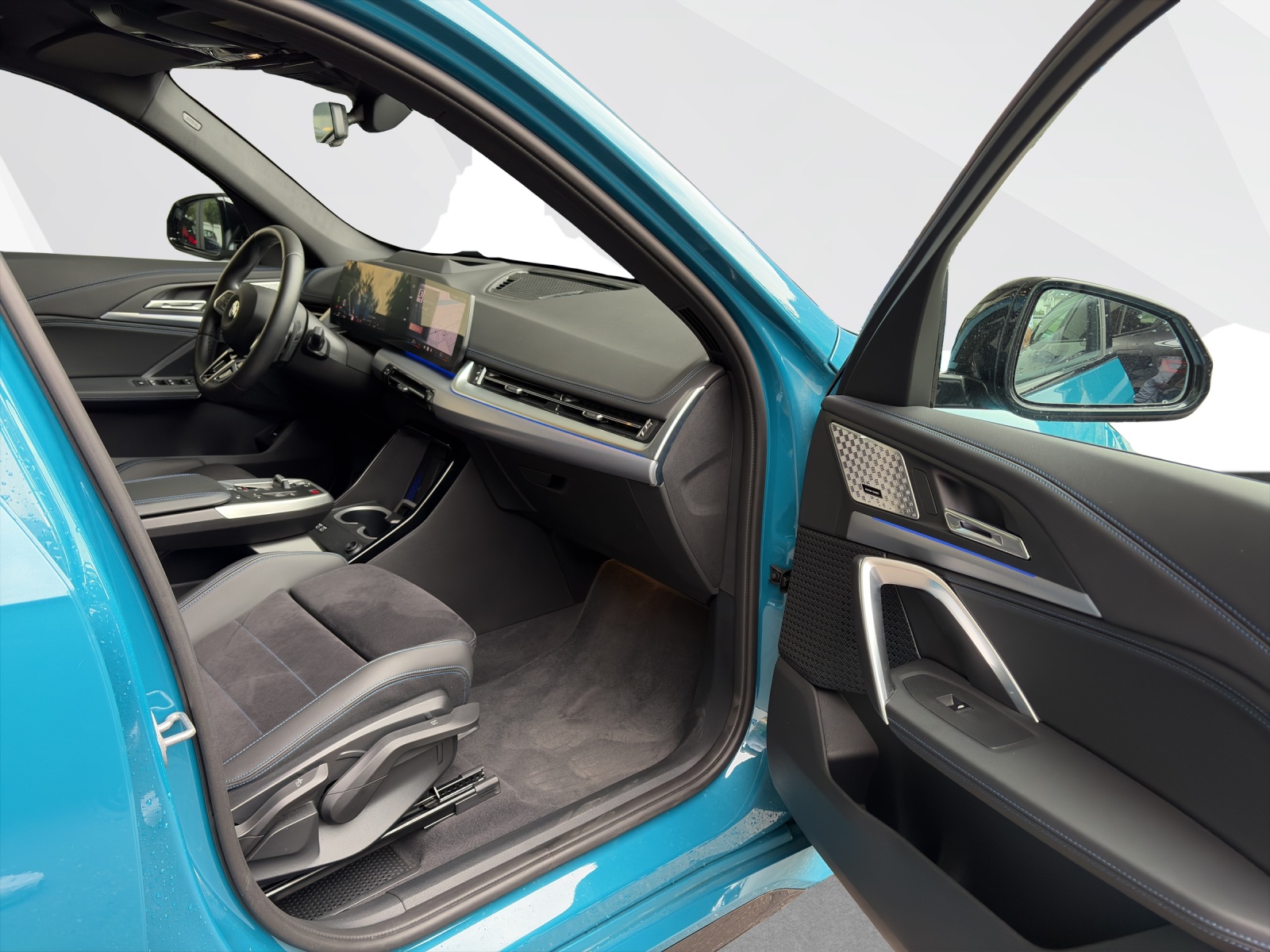 BMW X1 23d xDrive-image-16