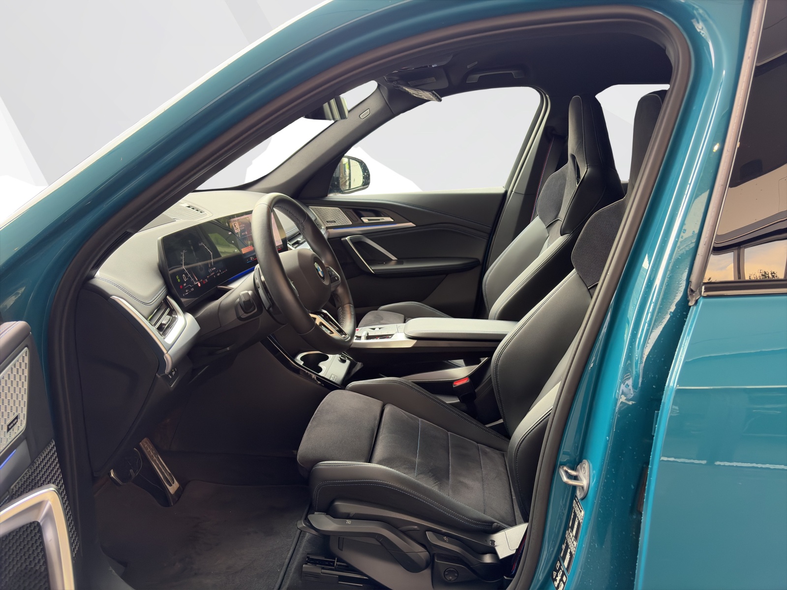BMW X1 23d xDrive-image-9