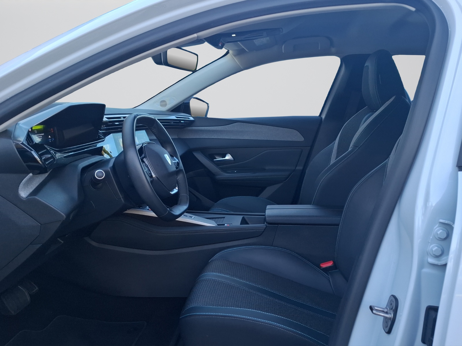 PEUGEOT 308 e SW Allure 54kWh-image-2