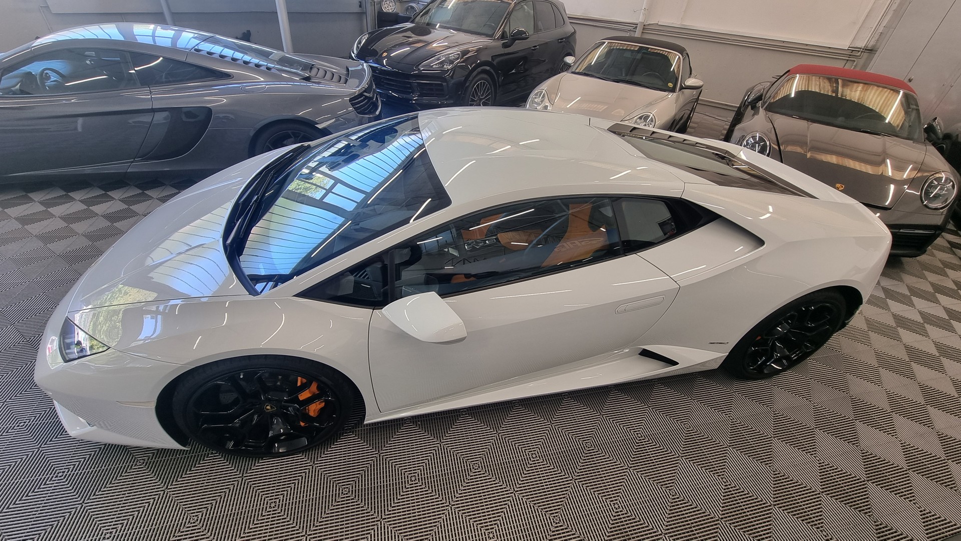 LAMBORGHINI Huracan LP610-4 Coupé DCT-image-6
