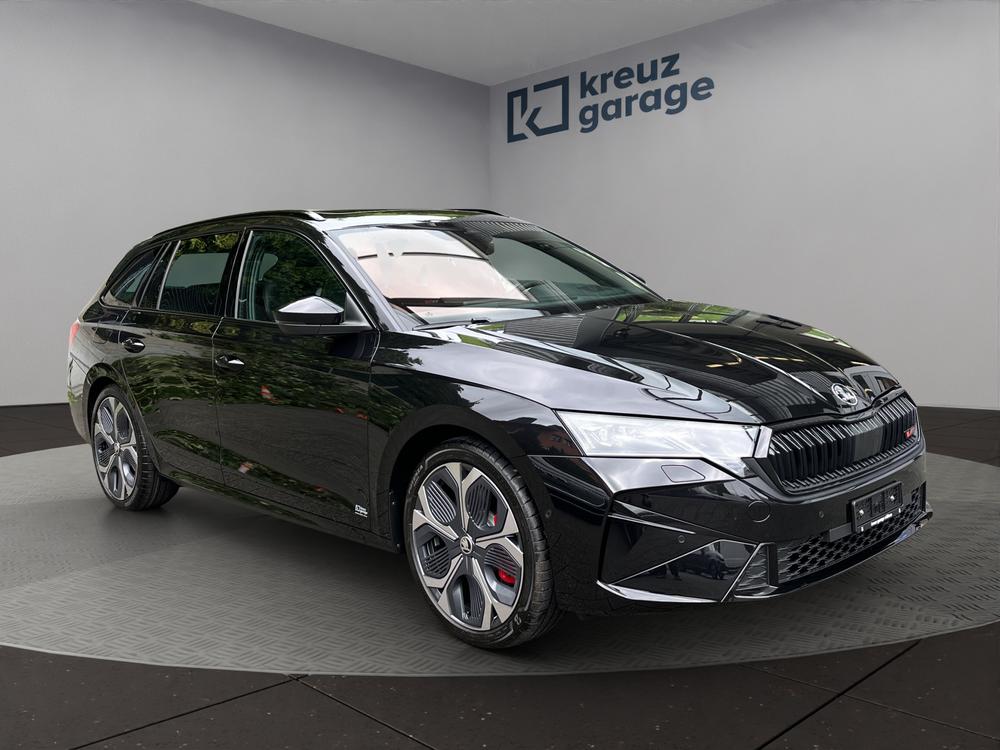 SKODA Octavia Combi 2.0 TSI DSG RS-image-0