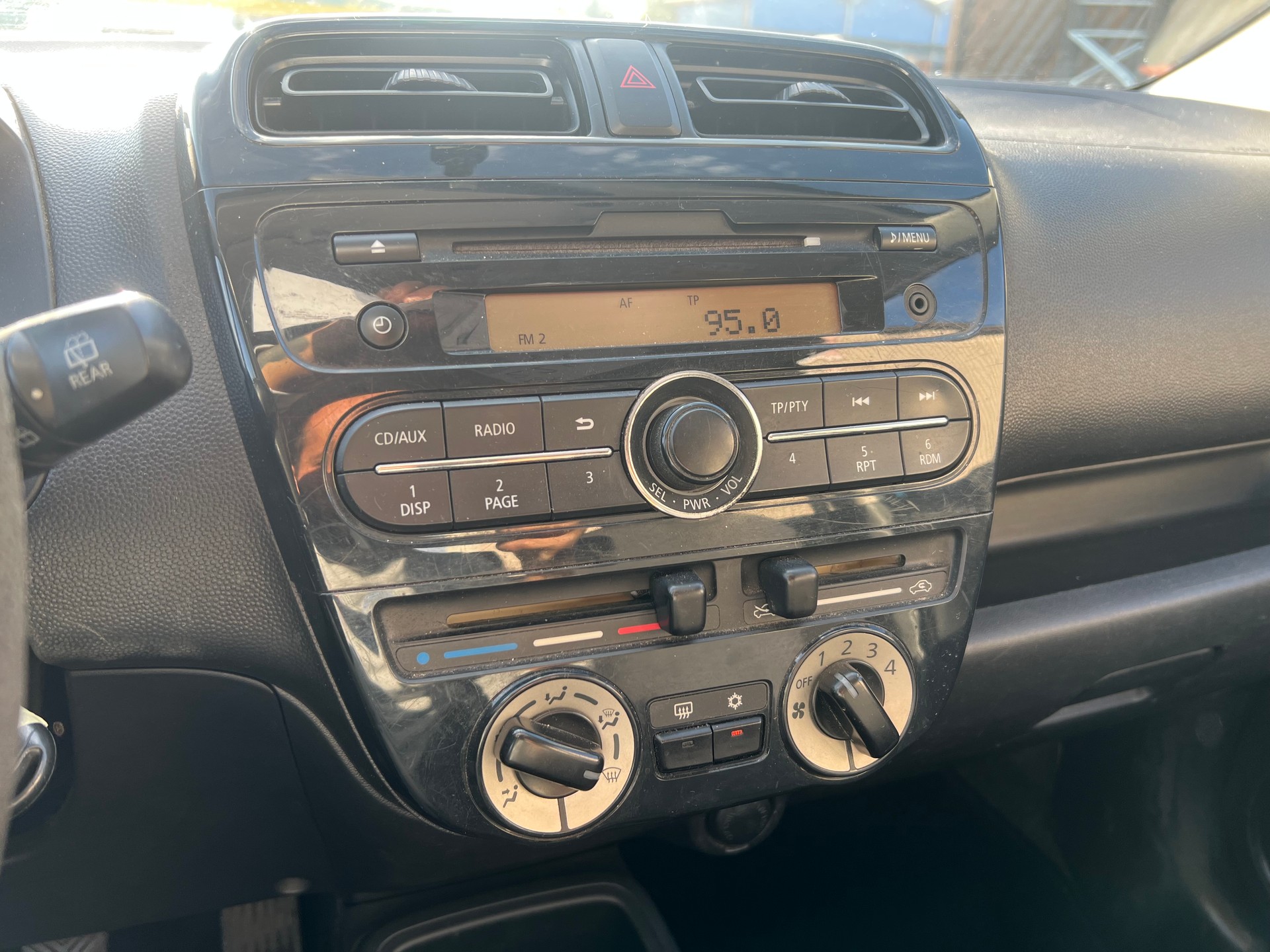 MITSUBISHI Space Star 1.0 Inform-image-14
