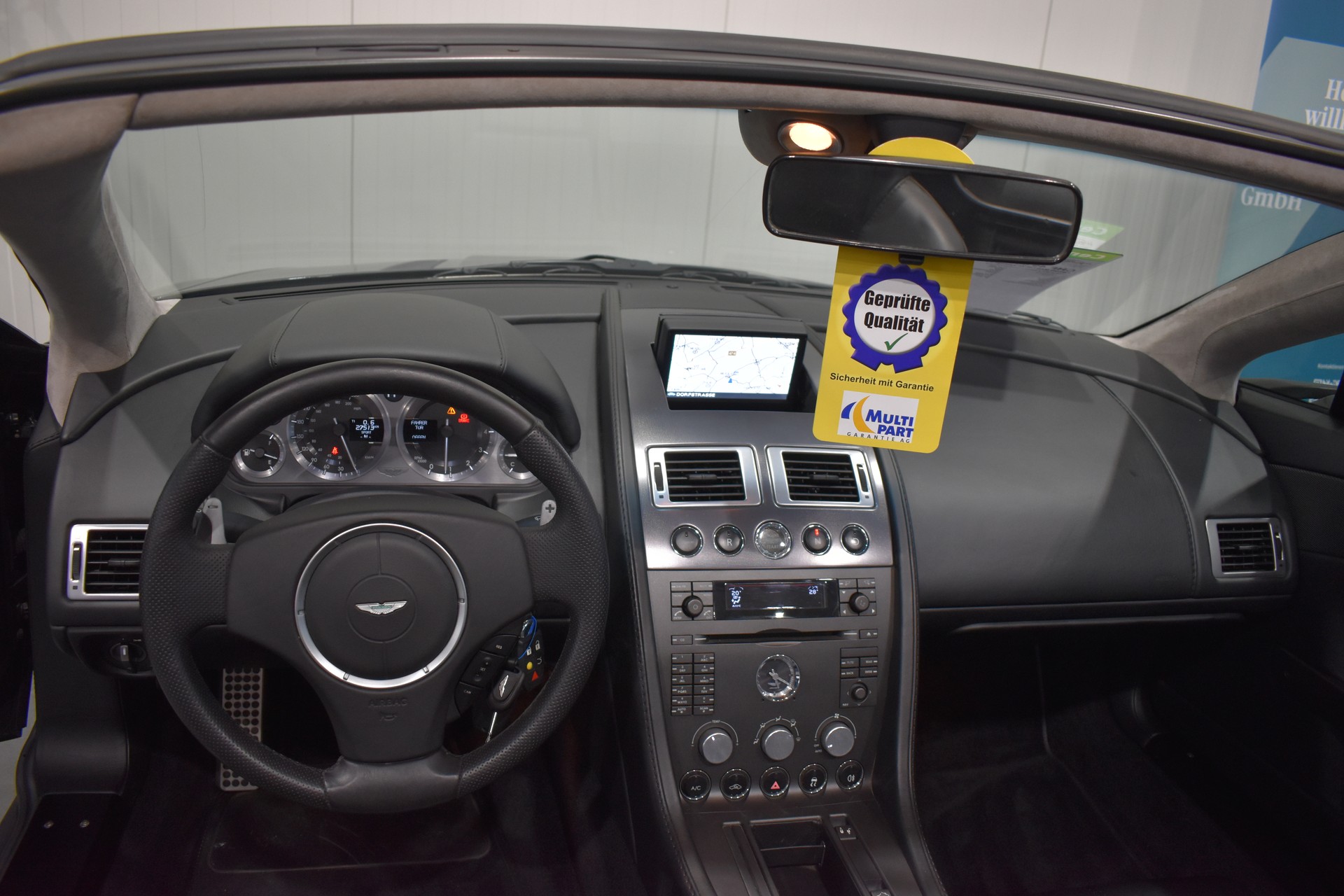 ASTON MARTIN V8 Vantage 4.3 Sportshift-image-11