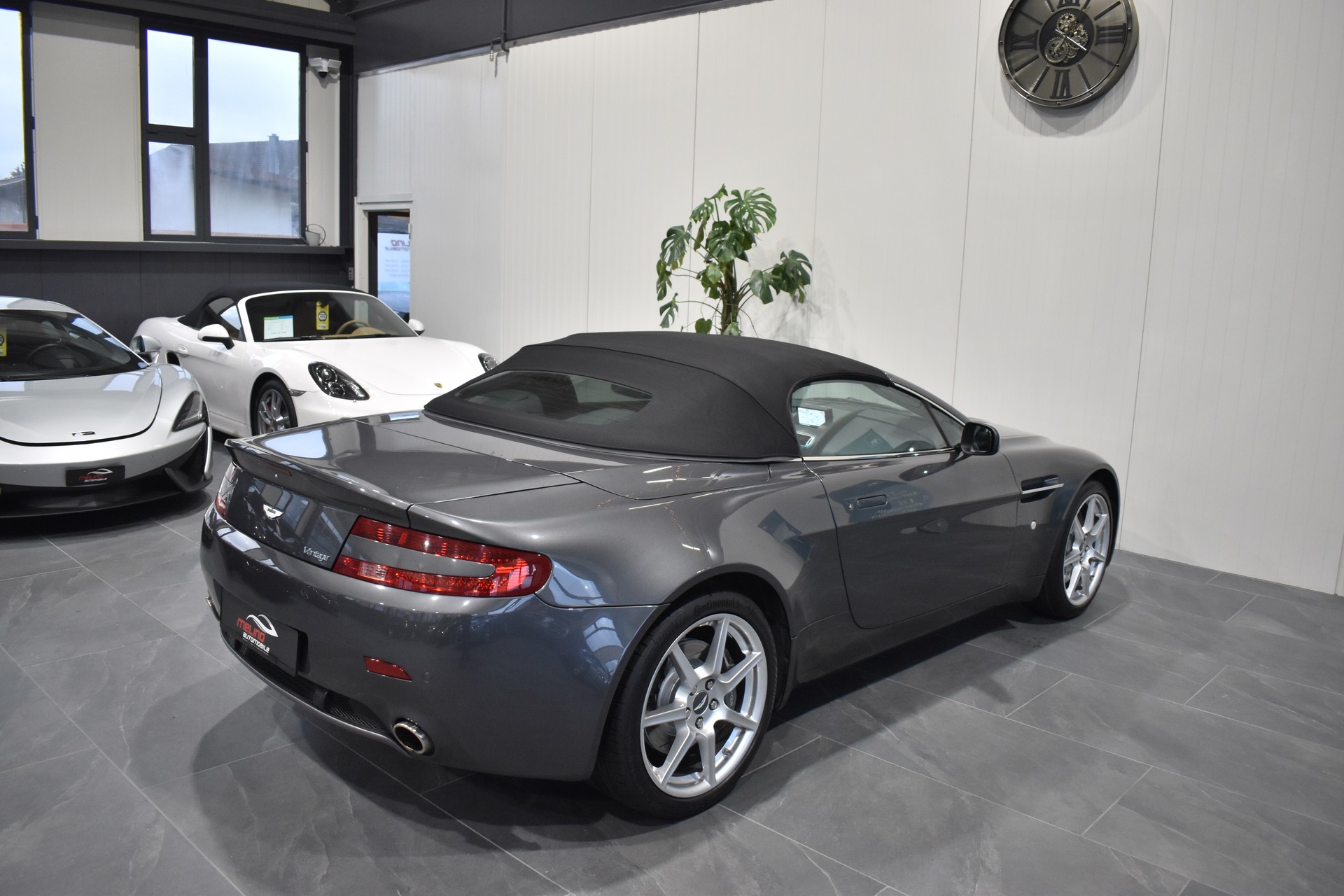 ASTON MARTIN V8 Vantage 4.3 Sportshift-image-9