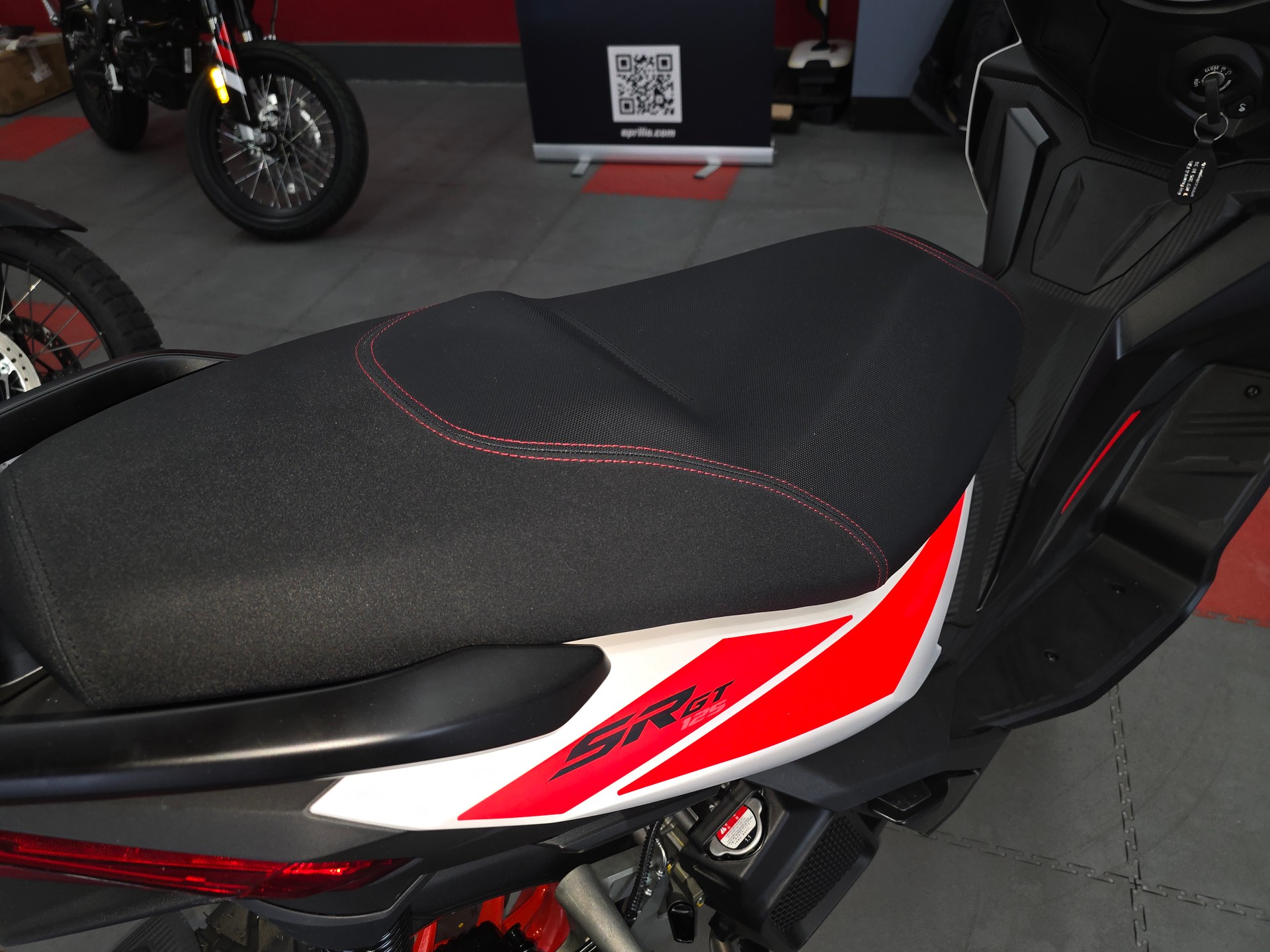 APRILIA SR 125 GT Sport ABS-image-3