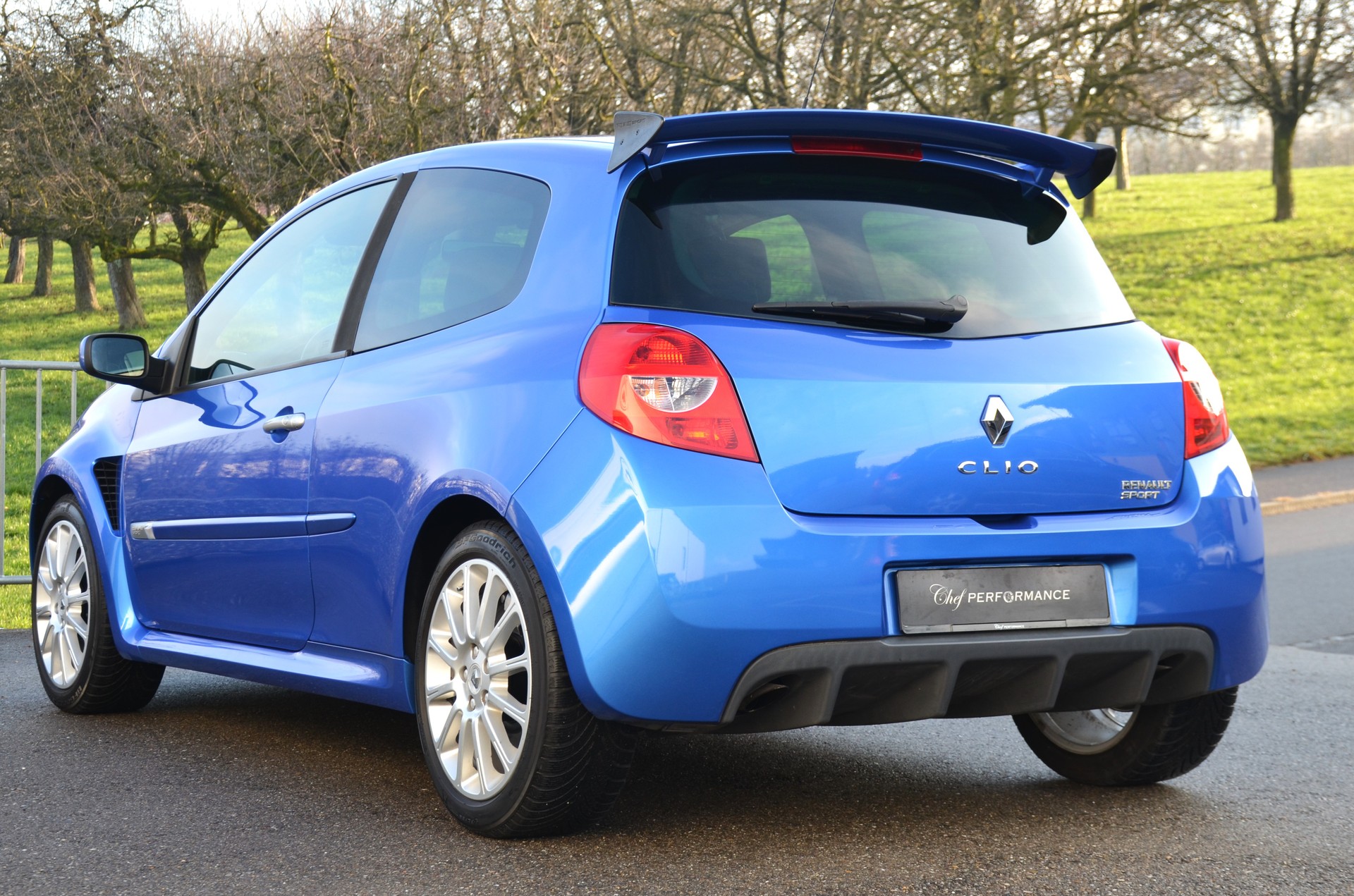 RENAULT Clio 2.0 16V Sport-image-6