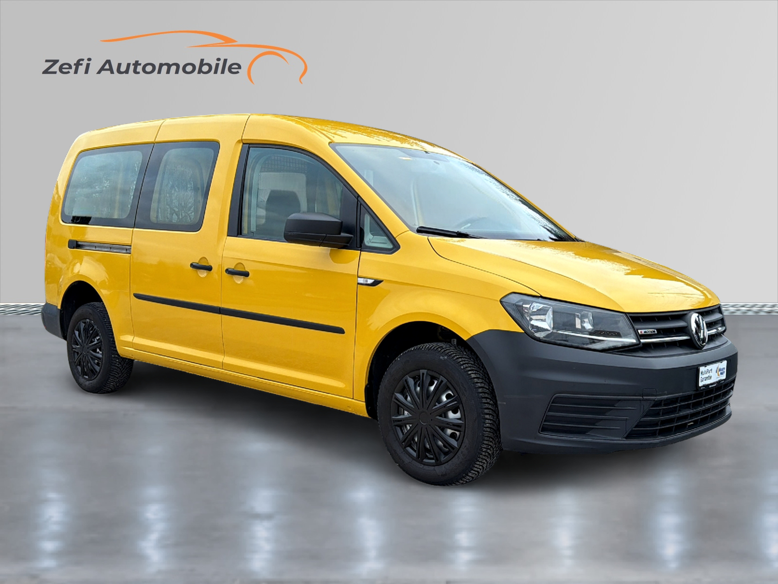 VW Caddy Maxi 2.0TDI 4Motion BlueMotion Technology-image-4
