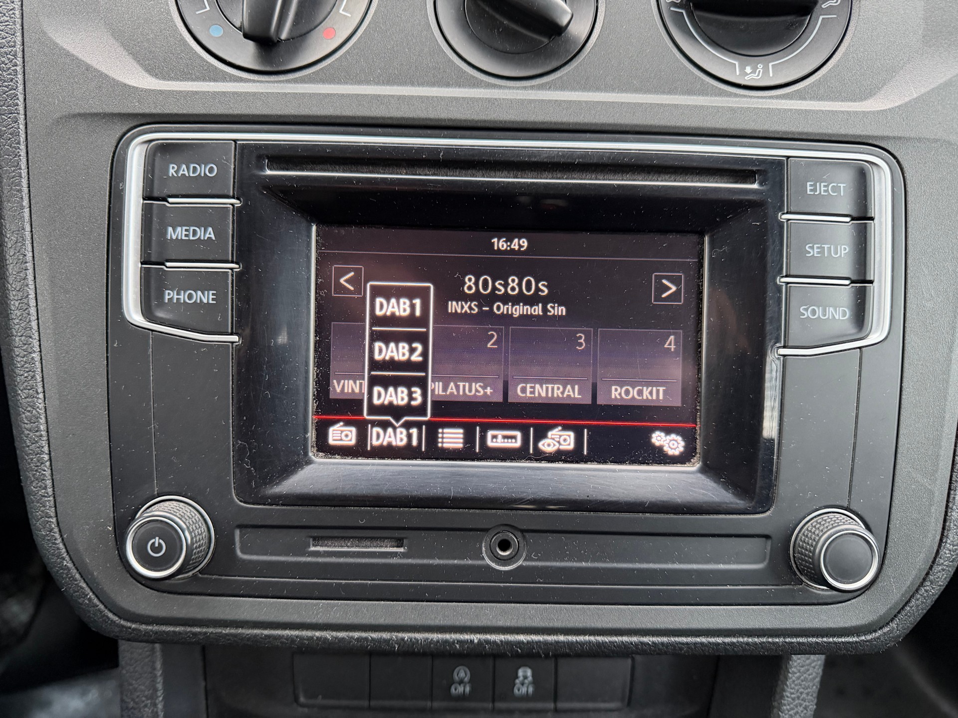 VW Caddy Maxi 2.0TDI 4Motion BlueMotion Technology-image-8
