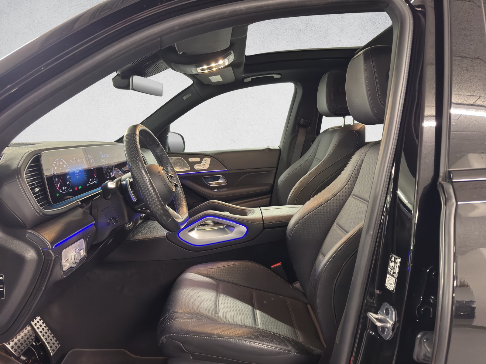 MERCEDES-BENZ GLE 350 de AMG Line 4Matic-image-10