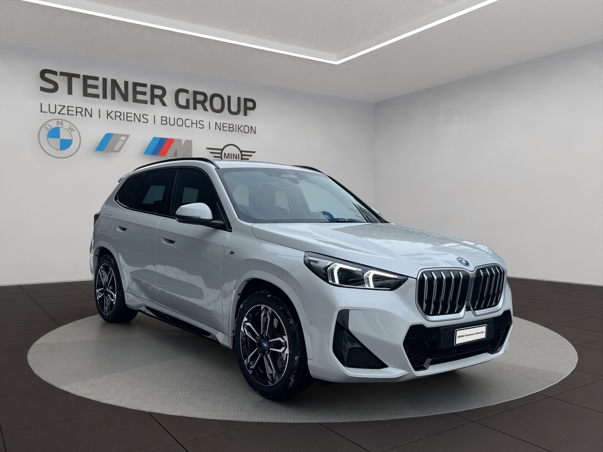 BMW X1 xDrive 30e-image-3