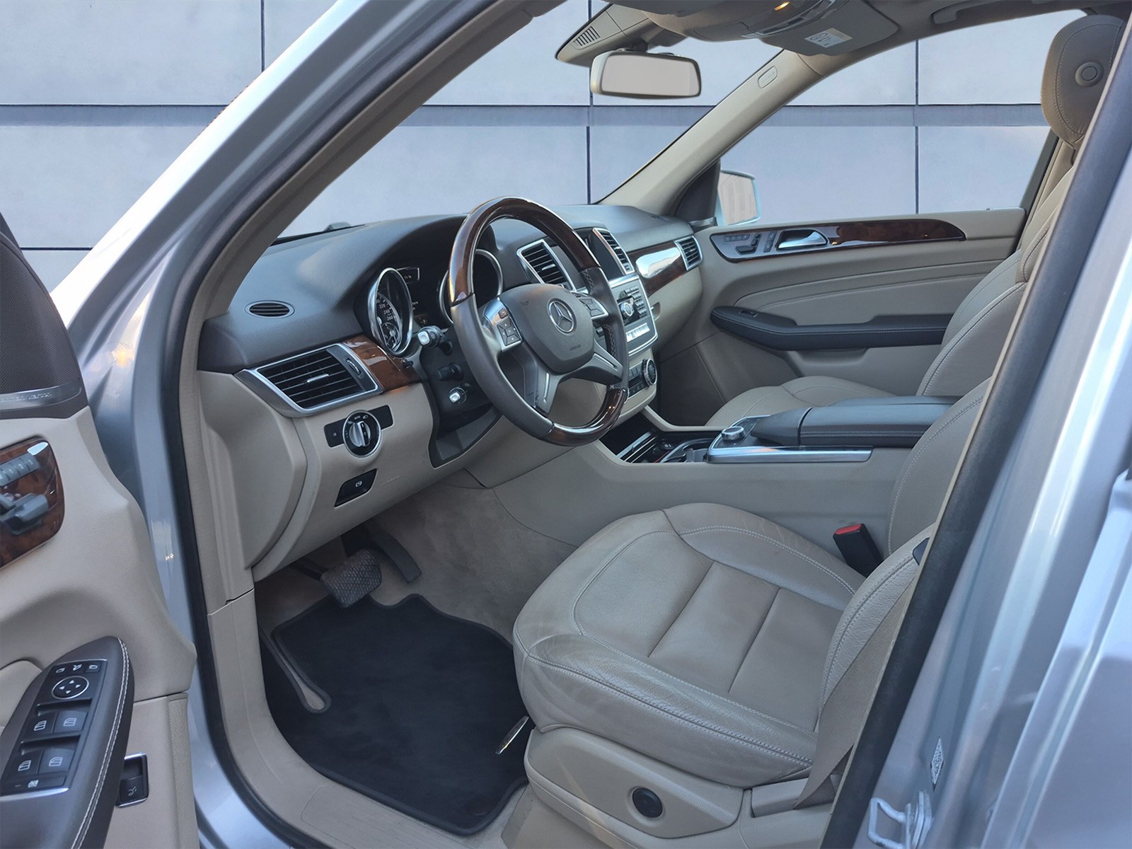 MERCEDES-BENZ ML 350 CDI BlueTec-image-9