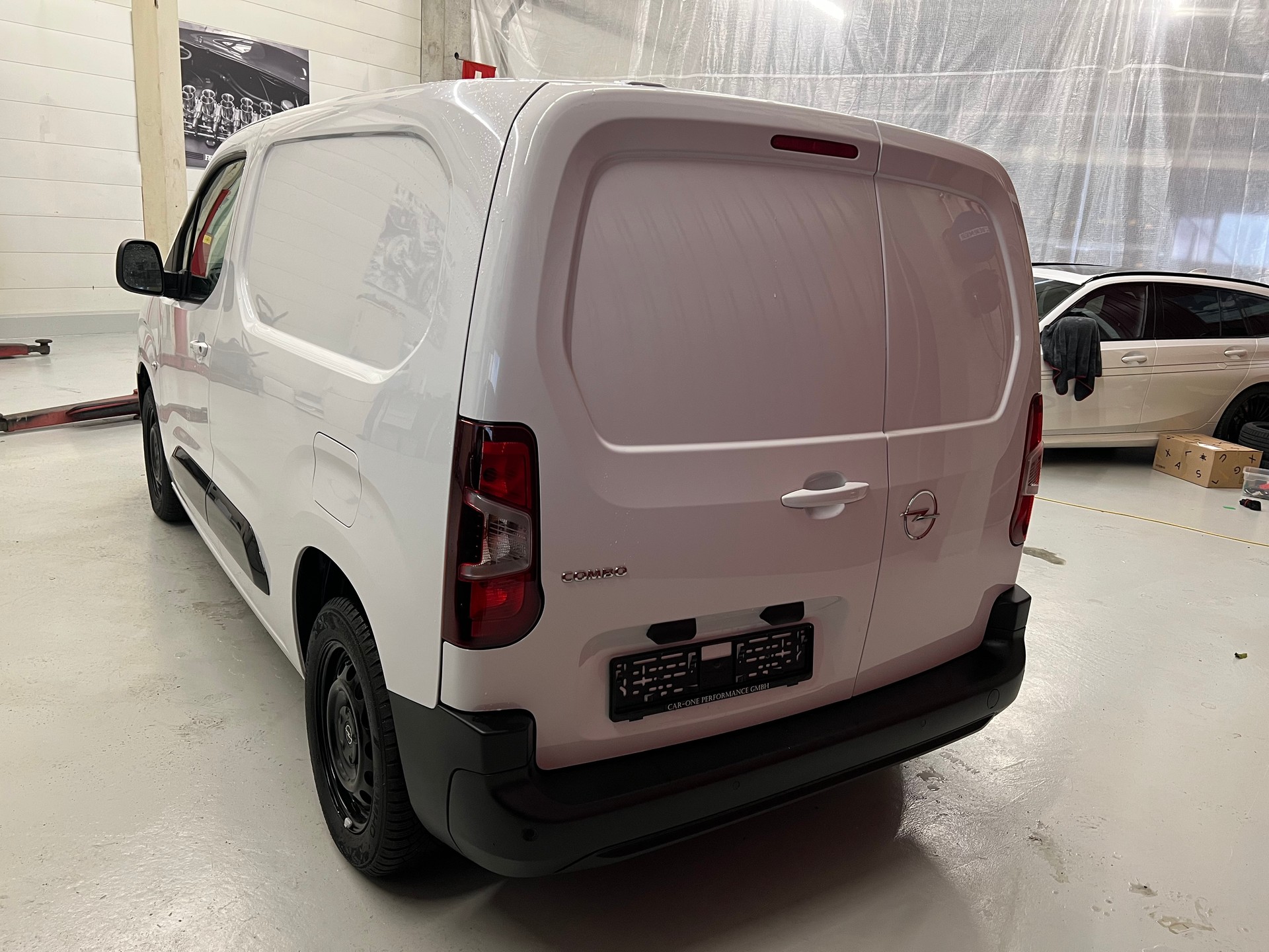 OPEL Combo Cargo 1.5 start/stop-image-2