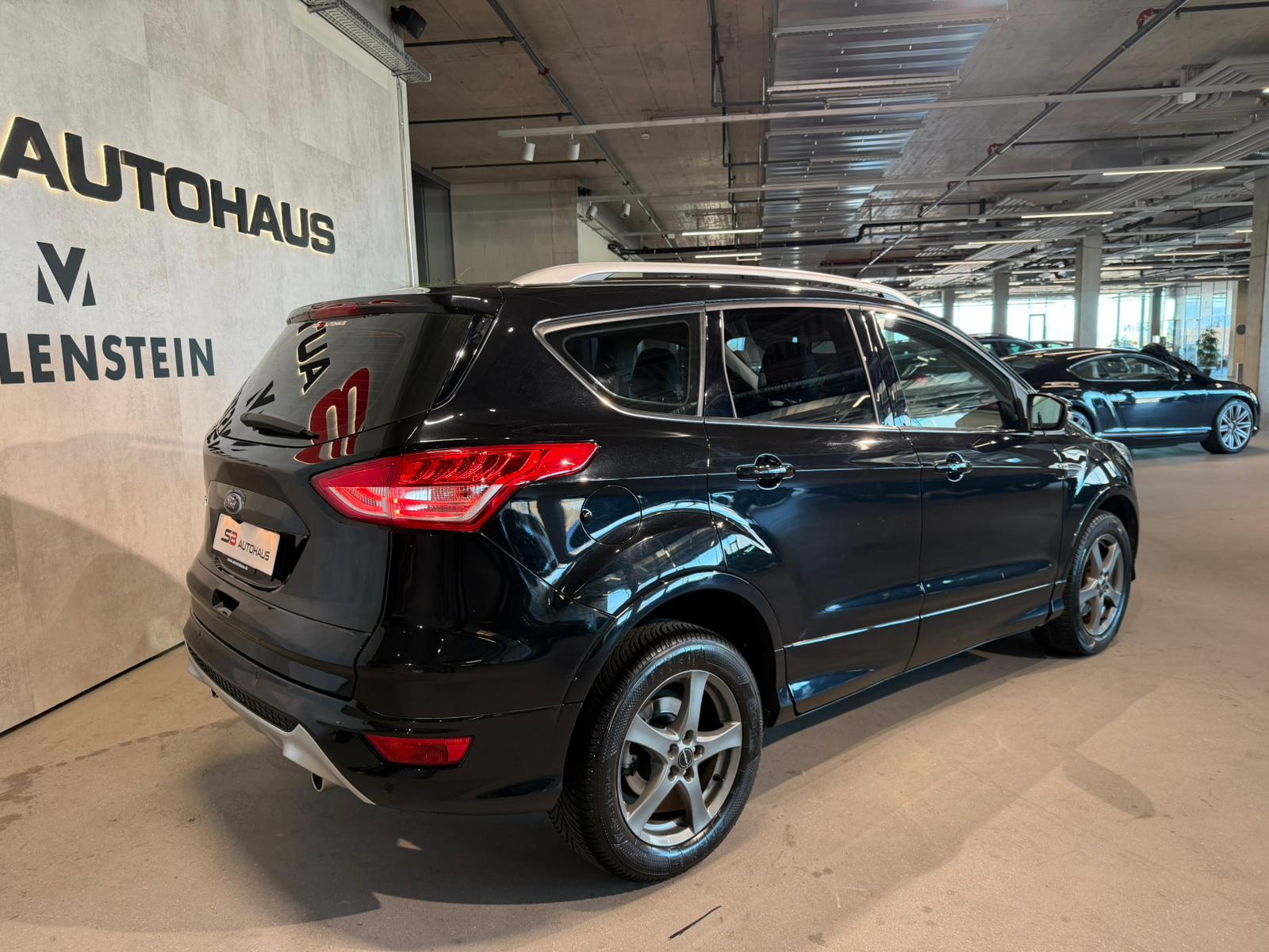 FORD Kuga 2.0 TDCi Titanium S 4WD PowerShift-image-7