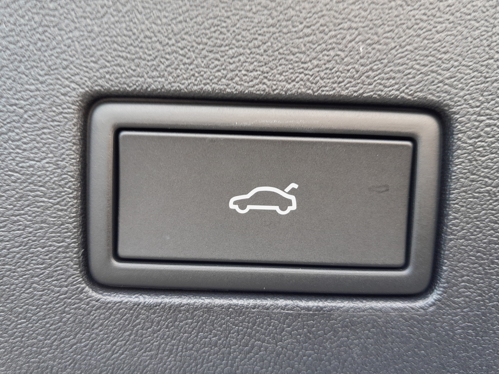 VW Tayron 1.5 TSI evo2 eHybrid R-Line DSG-image-13