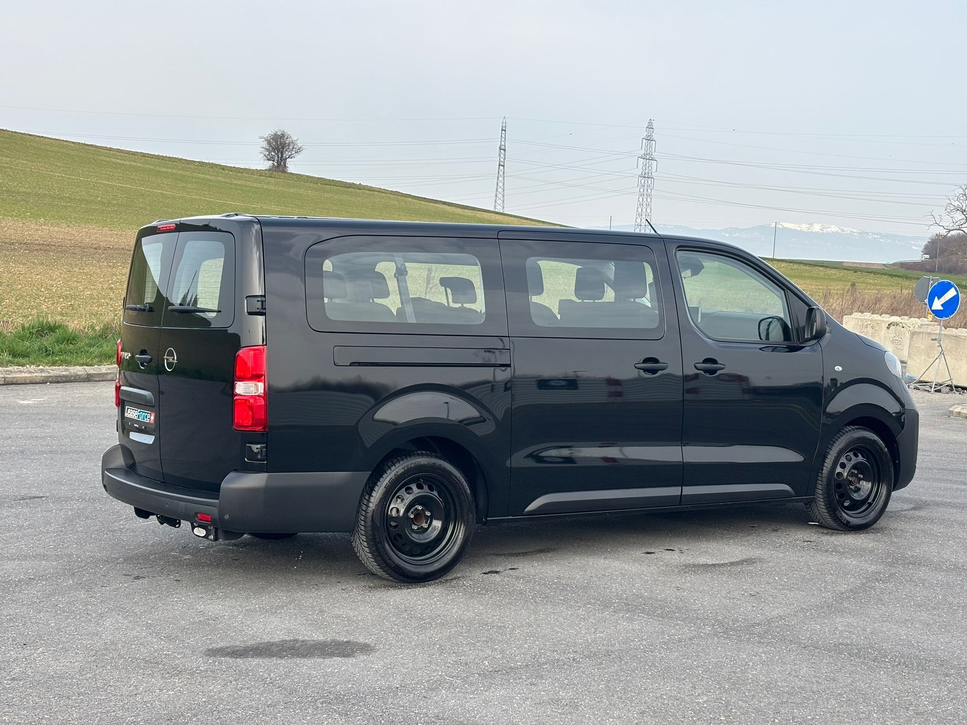 OPEL Vivaro Combi 2.0 CDTI s/s XL-image-10