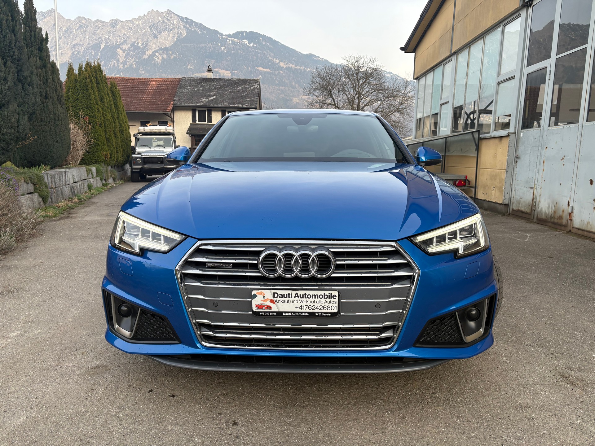 AUDI A4 Limousine 45 TFSI S-tronic Design quattro-image-1