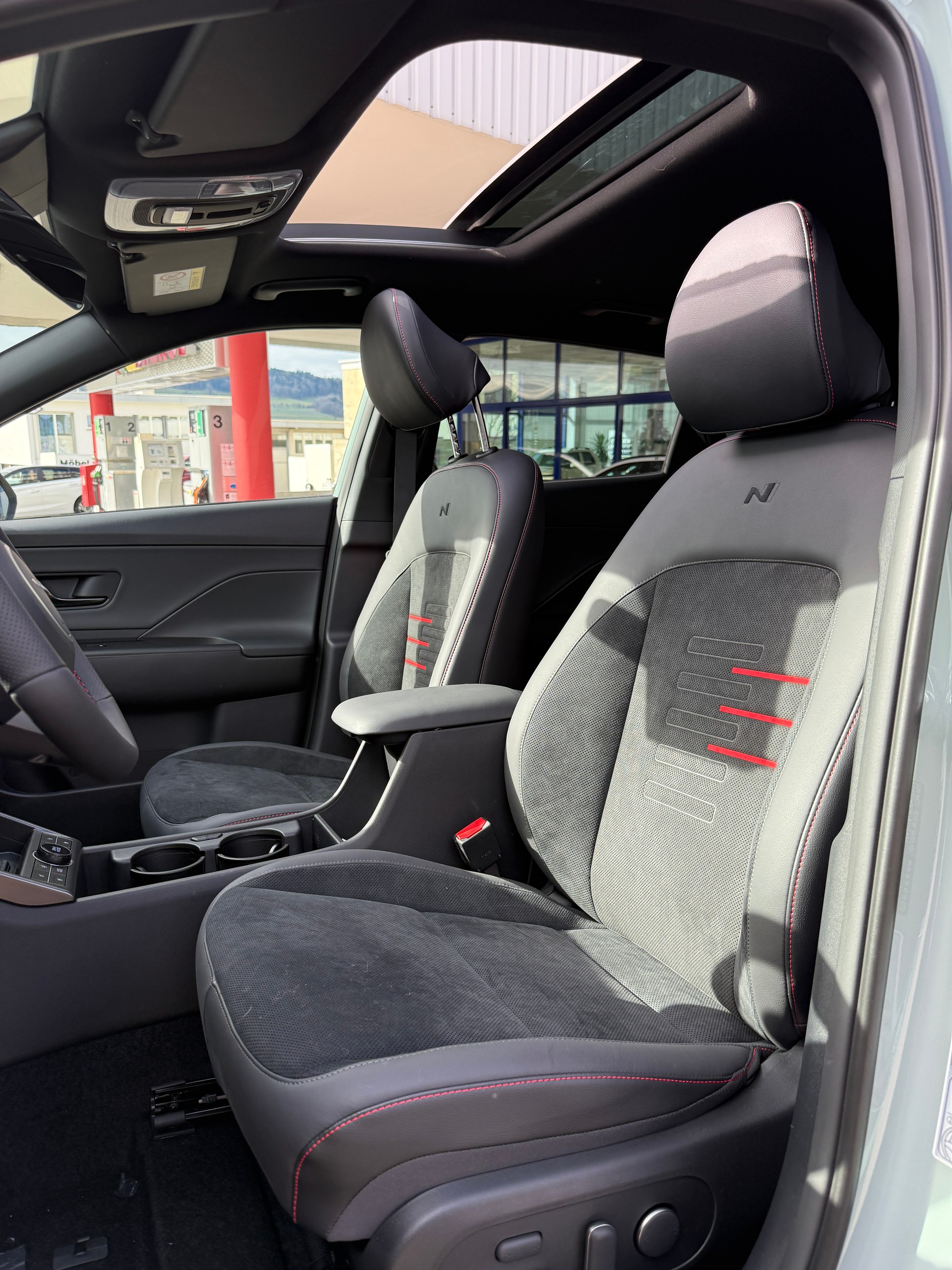 HYUNDAI Hyundai Kona T-GDi N Line-image-8