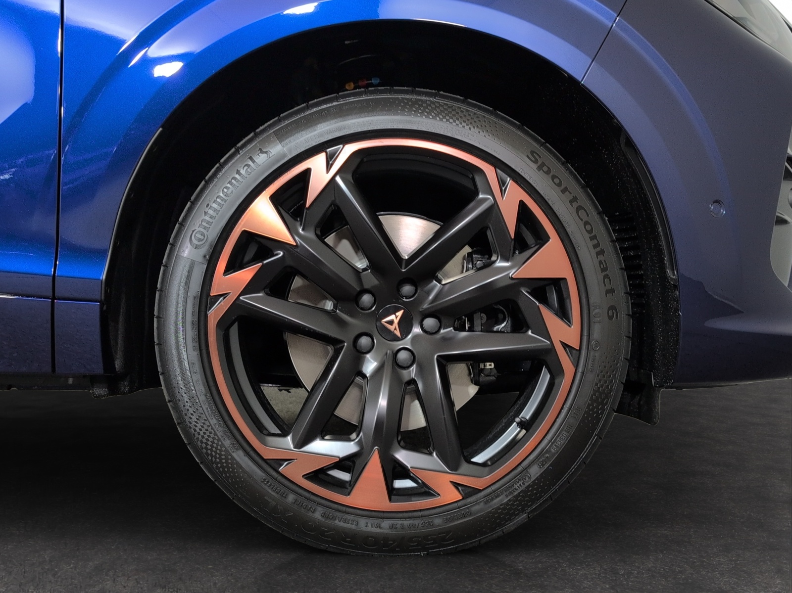 CUPRA Terramar 2.0 TSI DSG Prime Edition VZ 4Drive-image-4