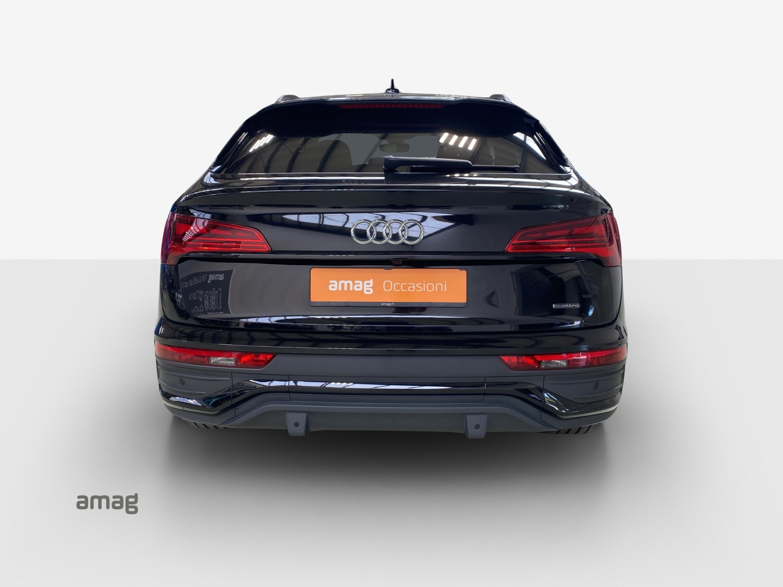 AUDI Q5 Sportback 50 TFSI e PHEV S line quattro S-tronic-image-3