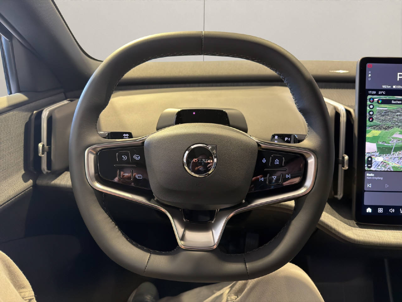 VOLVO EX 30 CC E60 Twin Performance AWD-image-7