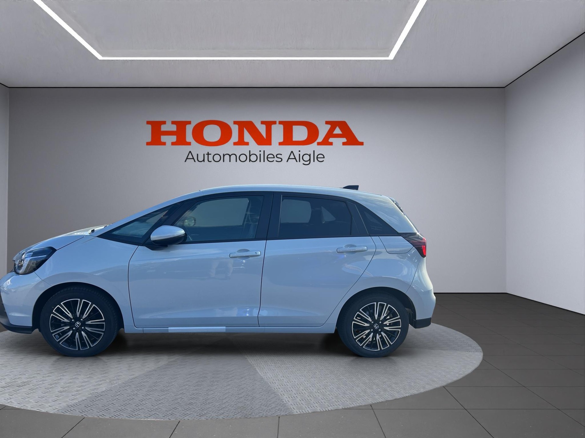 HONDA Jazz 1.5 i-MMD Advance-image-1