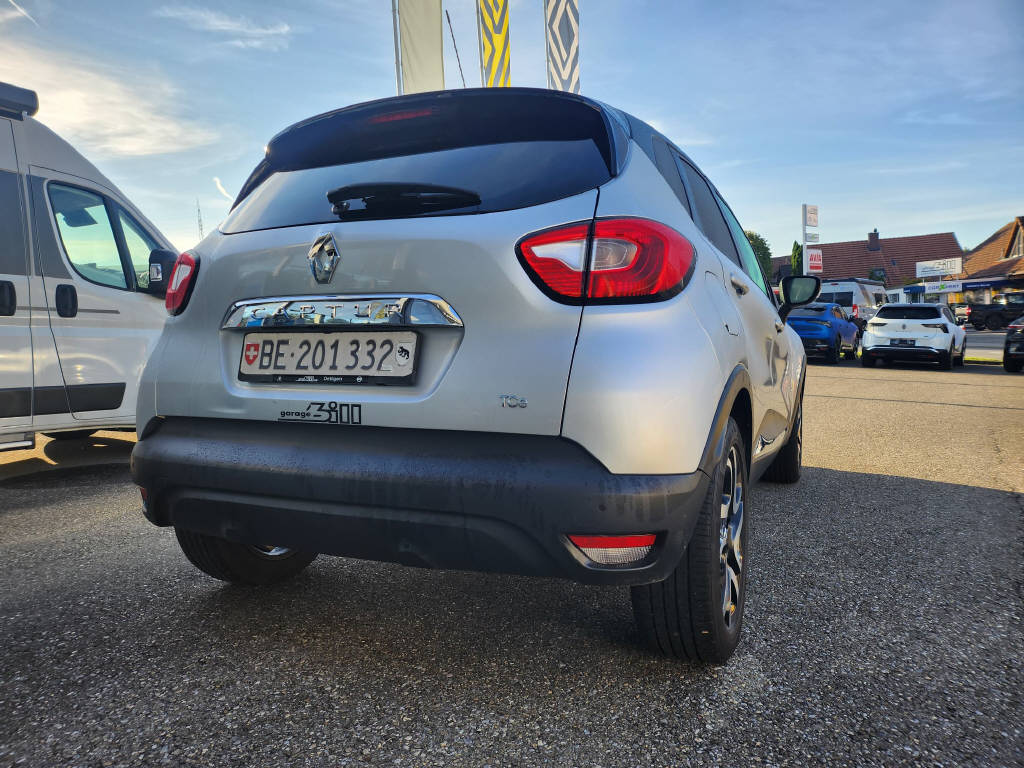 RENAULT Captur 1.2 TCe Privilege EDC S/S-image-3
