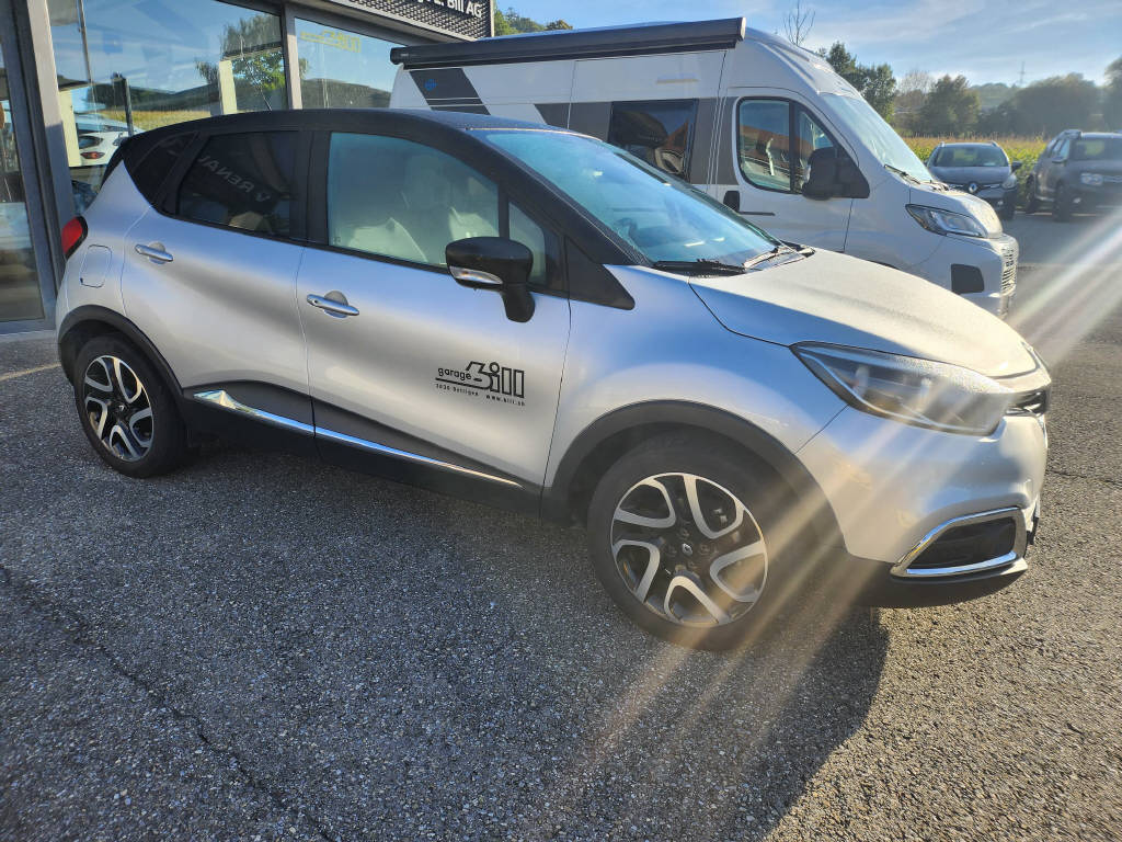 RENAULT Captur 1.2 TCe Privilege EDC S/S-image-2