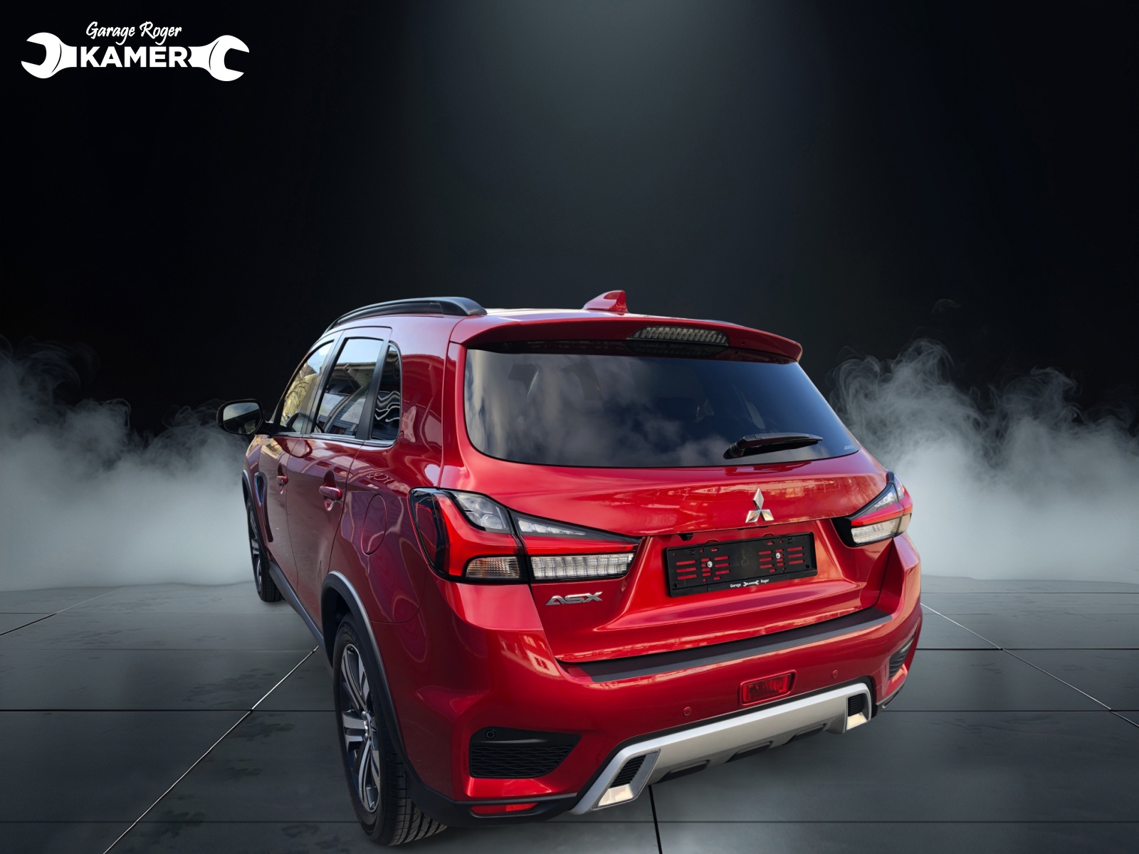 MITSUBISHI ASX 2.0 Diamond 4WD Automat-showroom-element-3