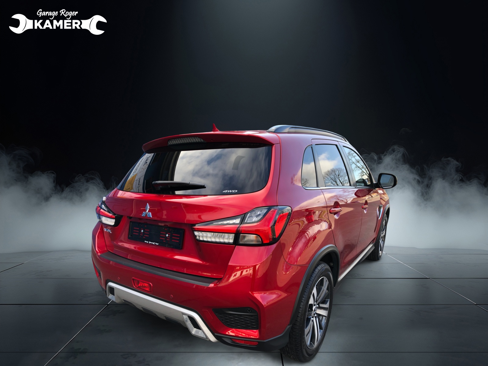 MITSUBISHI ASX 2.0 Diamond 4WD Automat-showroom-element-2