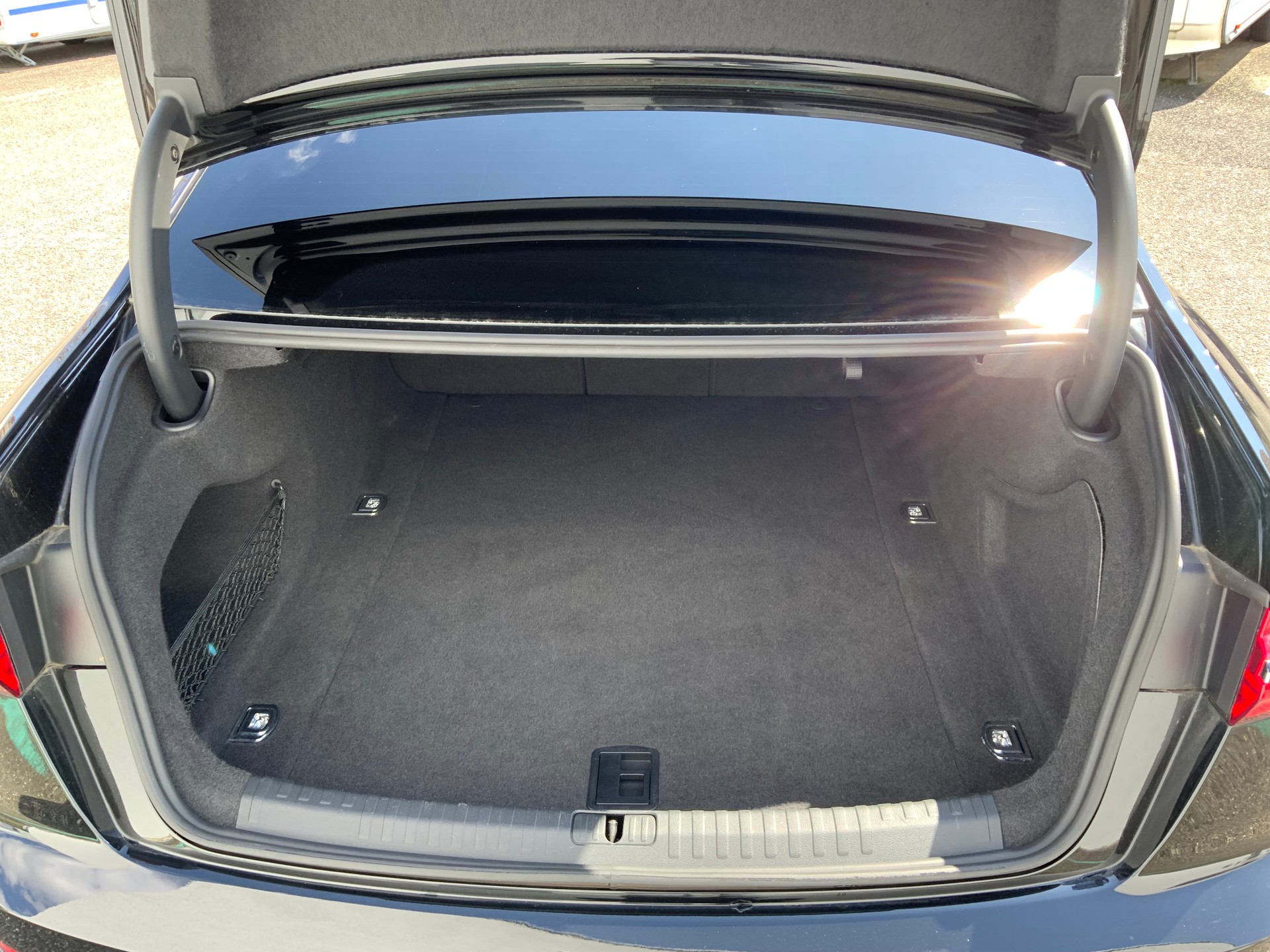 AUDI A6 Limousine 50 TDI Sport quattro tiptronic-image-16