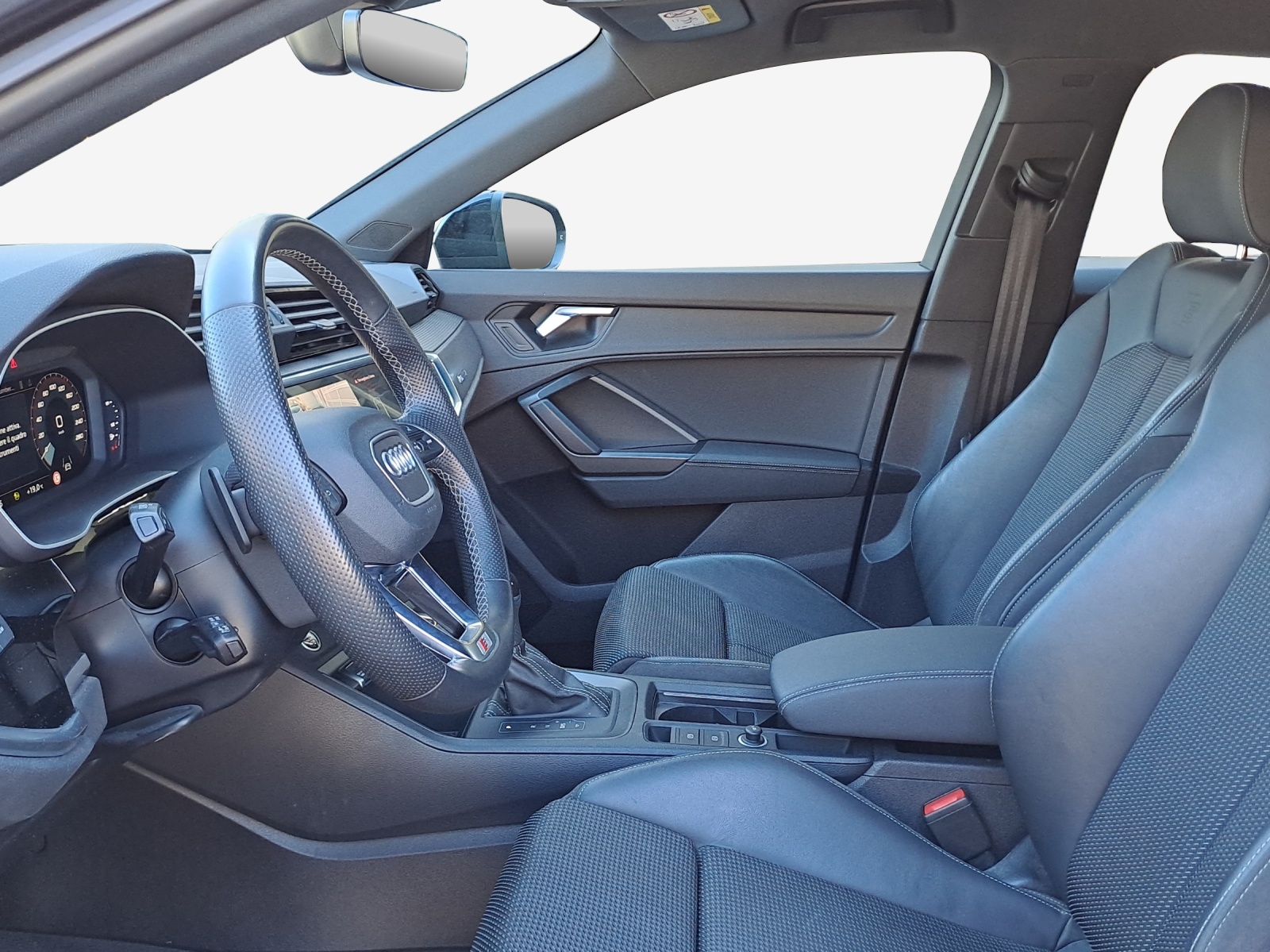 AUDI Q3 Sportback 35 TFSI S line Attraction S-tronic-image-7