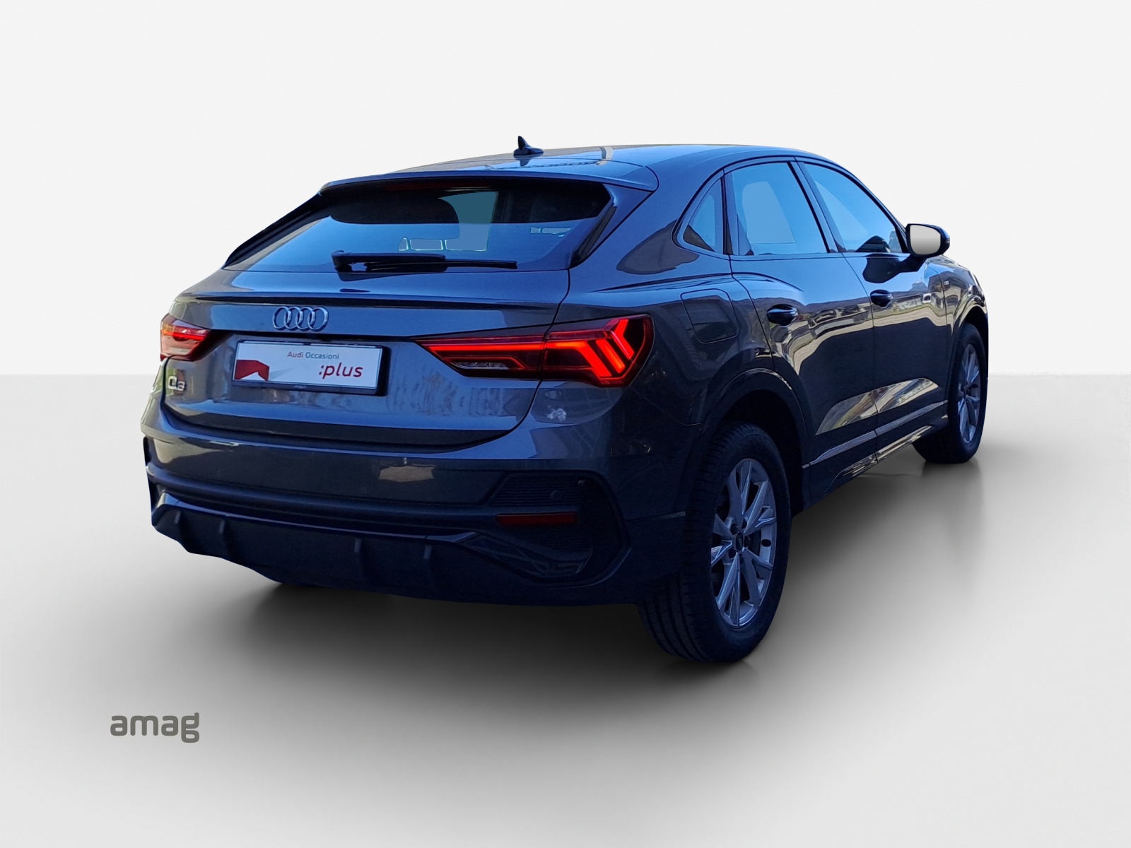 AUDI Q3 Sportback 35 TFSI S line Attraction S-tronic-image-4
