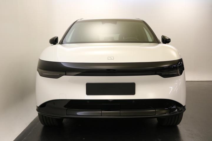 ZEEKR 7X Privilege AWD-showroom-element-1