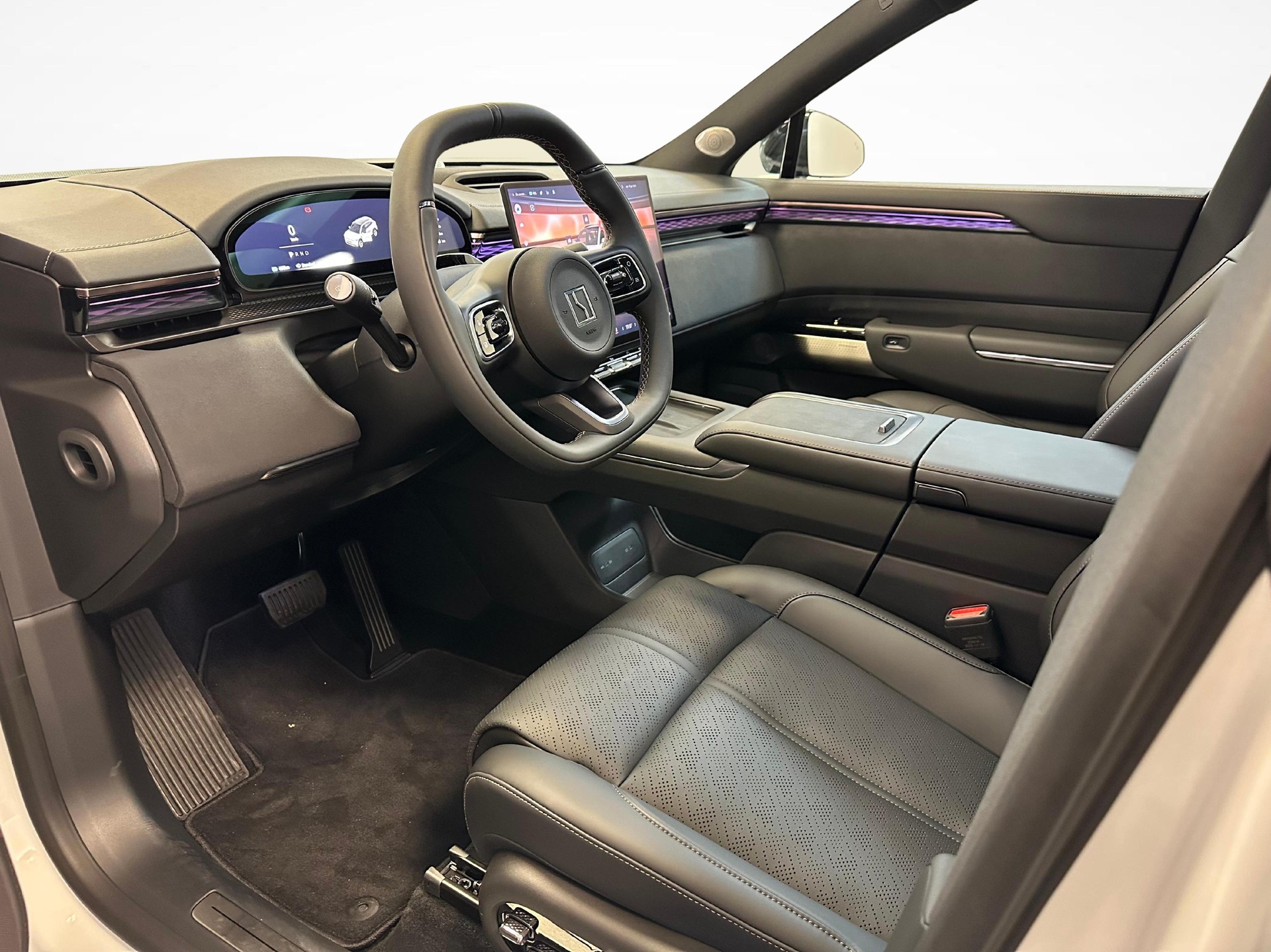 ZEEKR 7X Privilege AWD-image-3