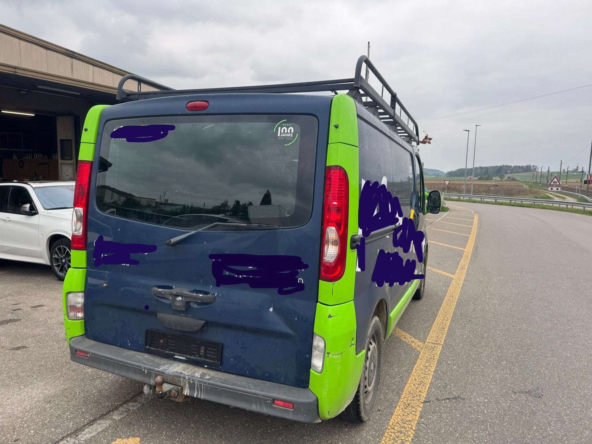 RENAULT Trafic 2.0 dCi 90 2.7t L1H1-image-5