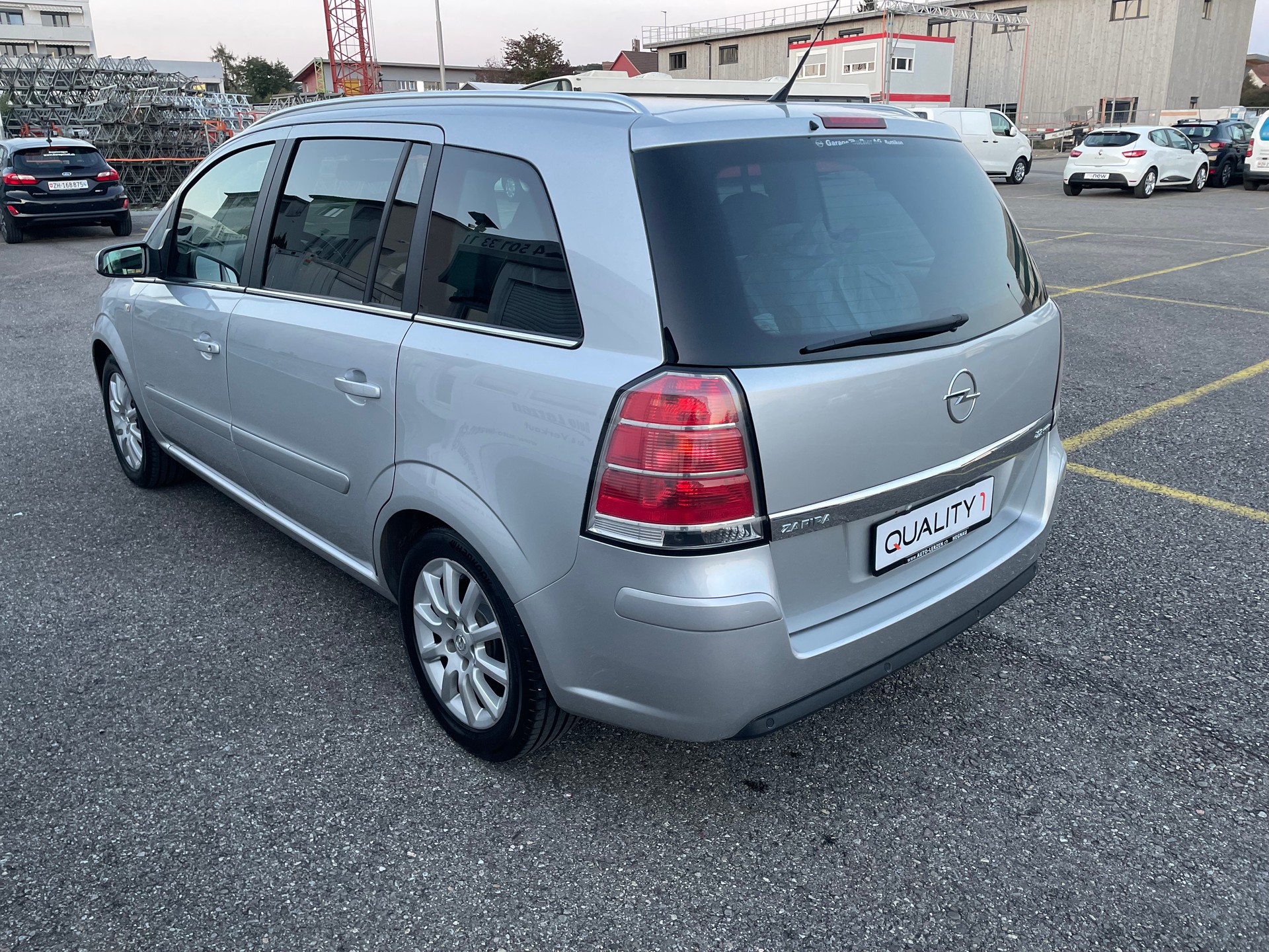 OPEL Zafira 2.2i 16V Enjoy Automat-image-5